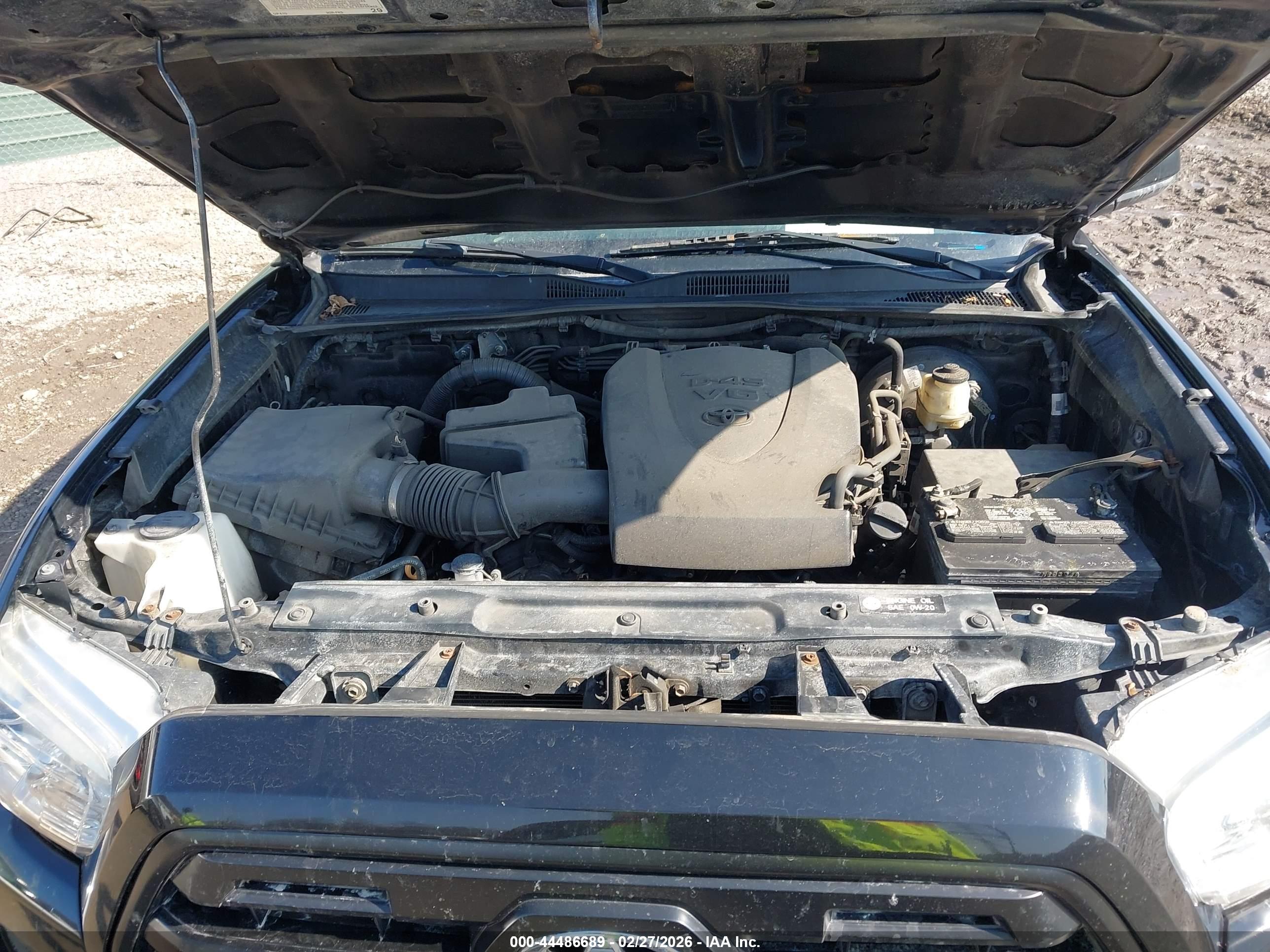 TOYOTA TACOMA image 10
