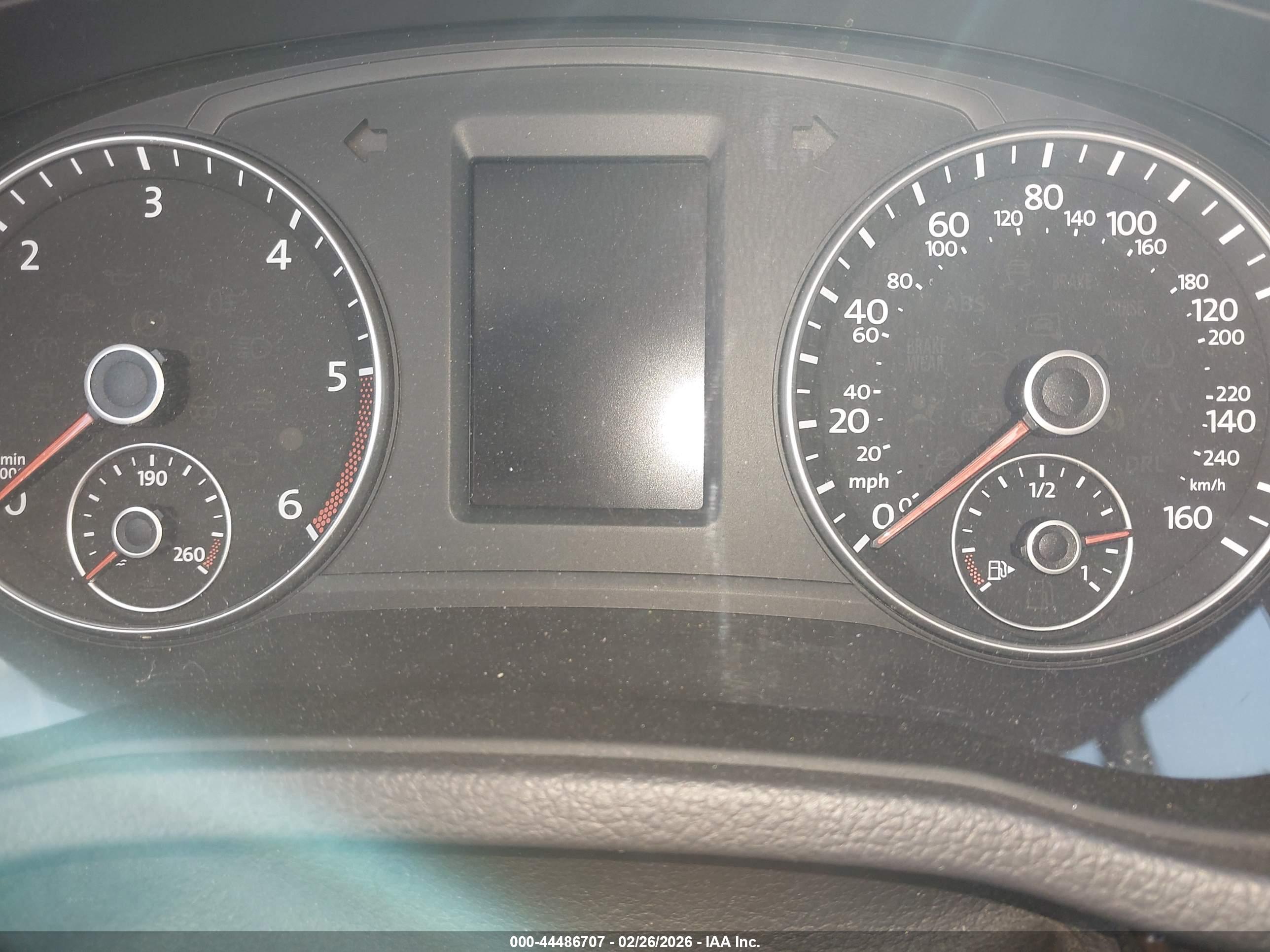 VOLKSWAGEN PASSAT image 7