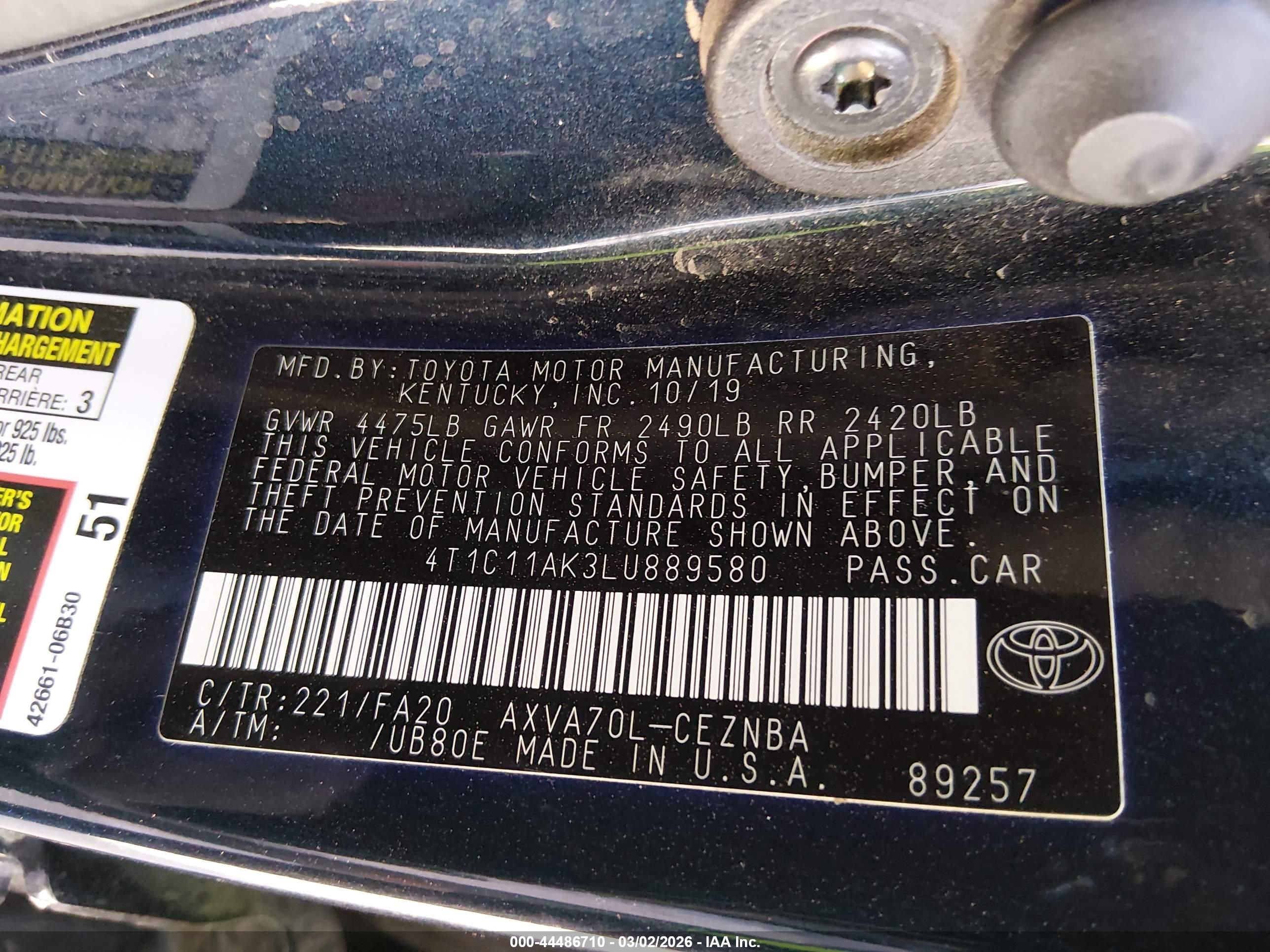 TOYOTA CAMRY image 9