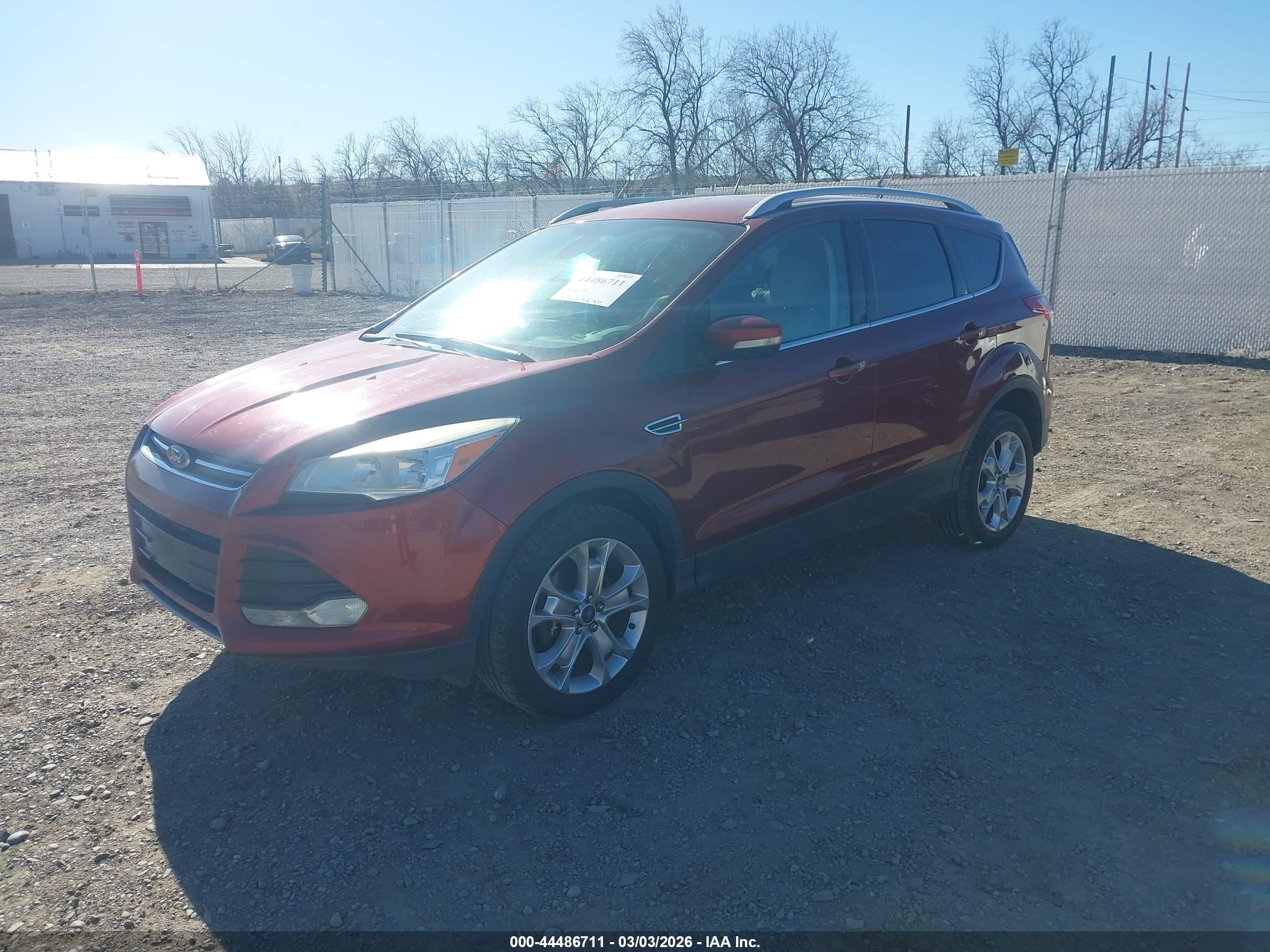 FORD ESCAPE image 2