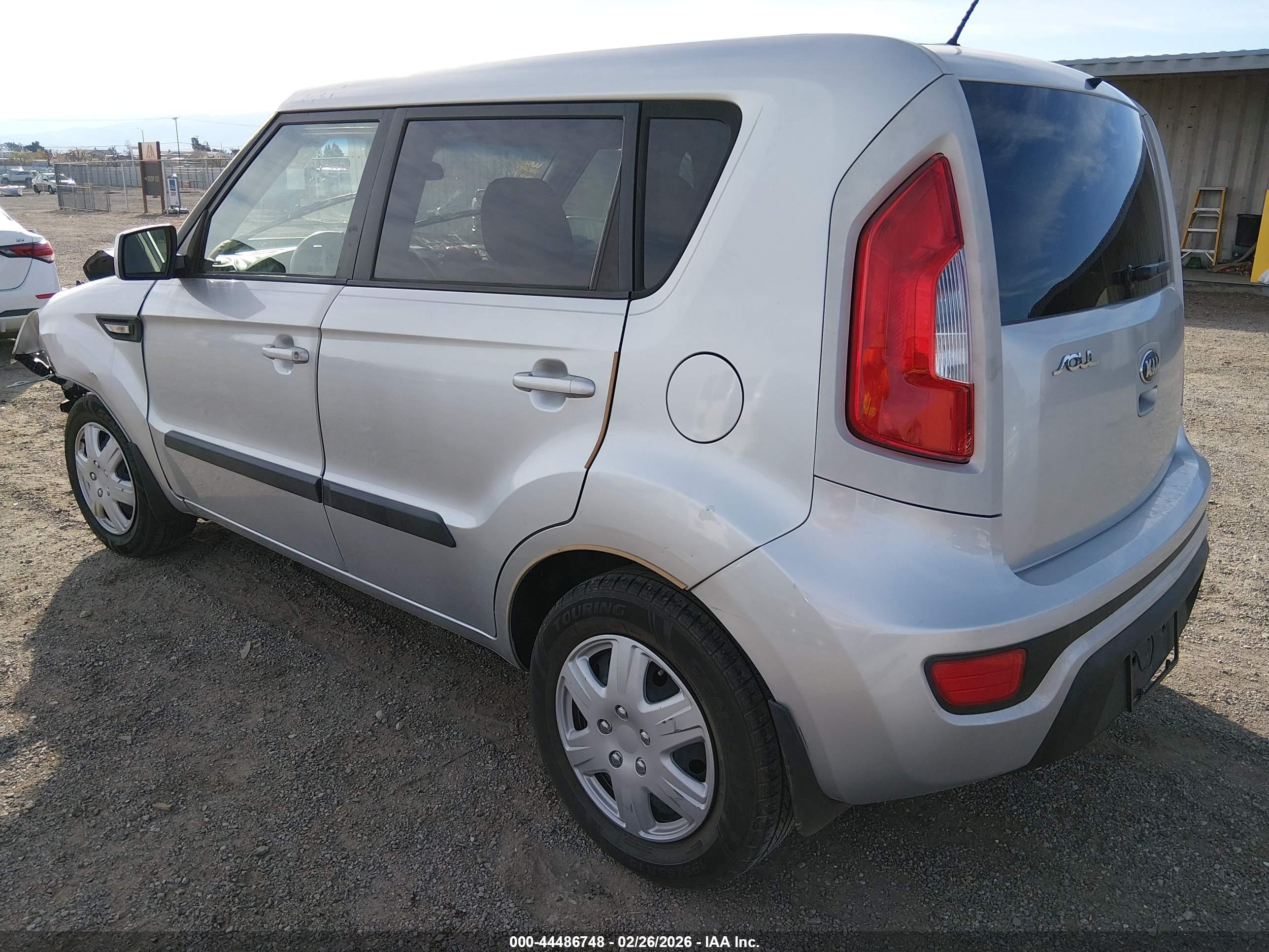 KIA SOUL image 3