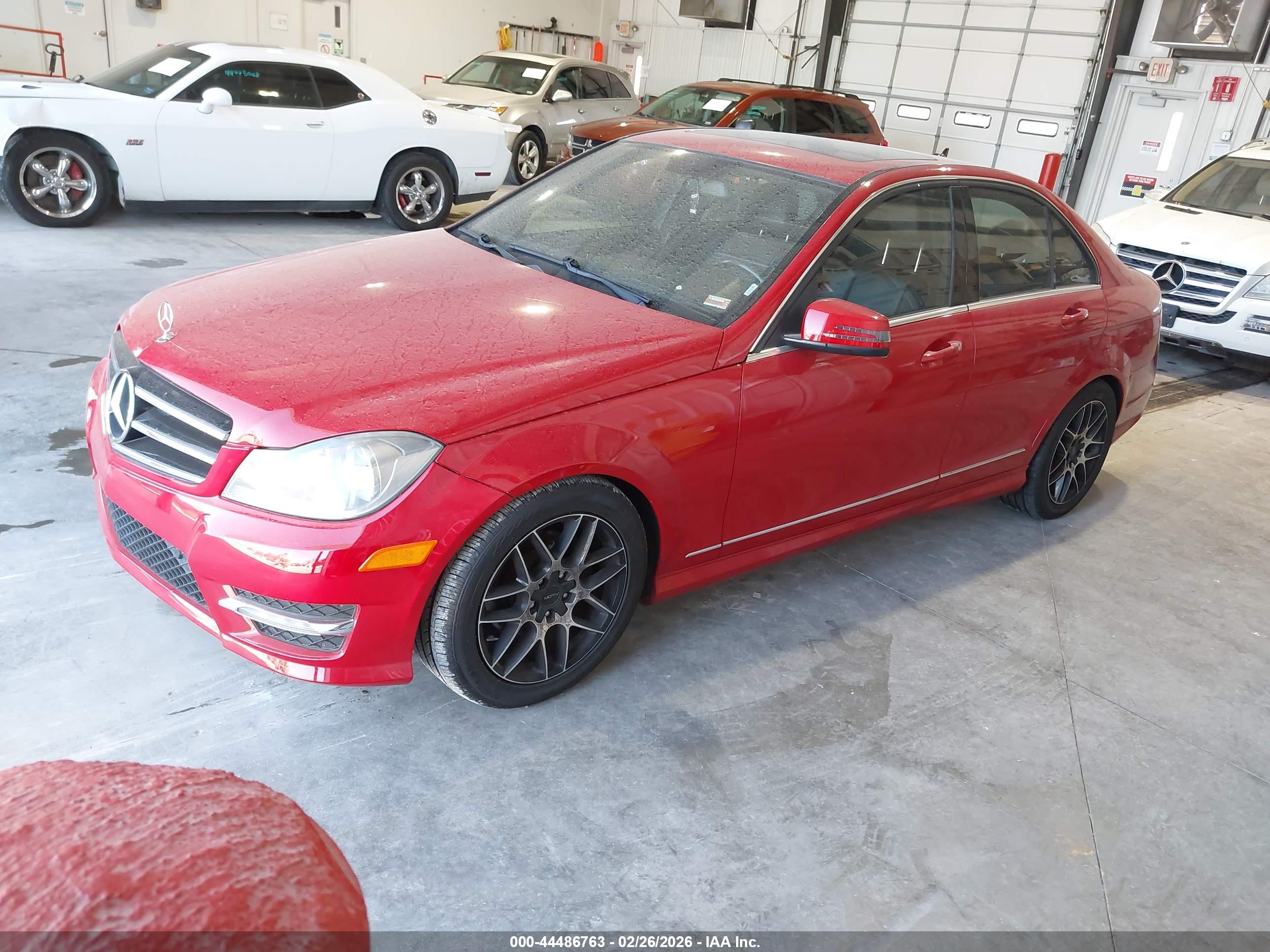 MERCEDES-BENZ C image 2