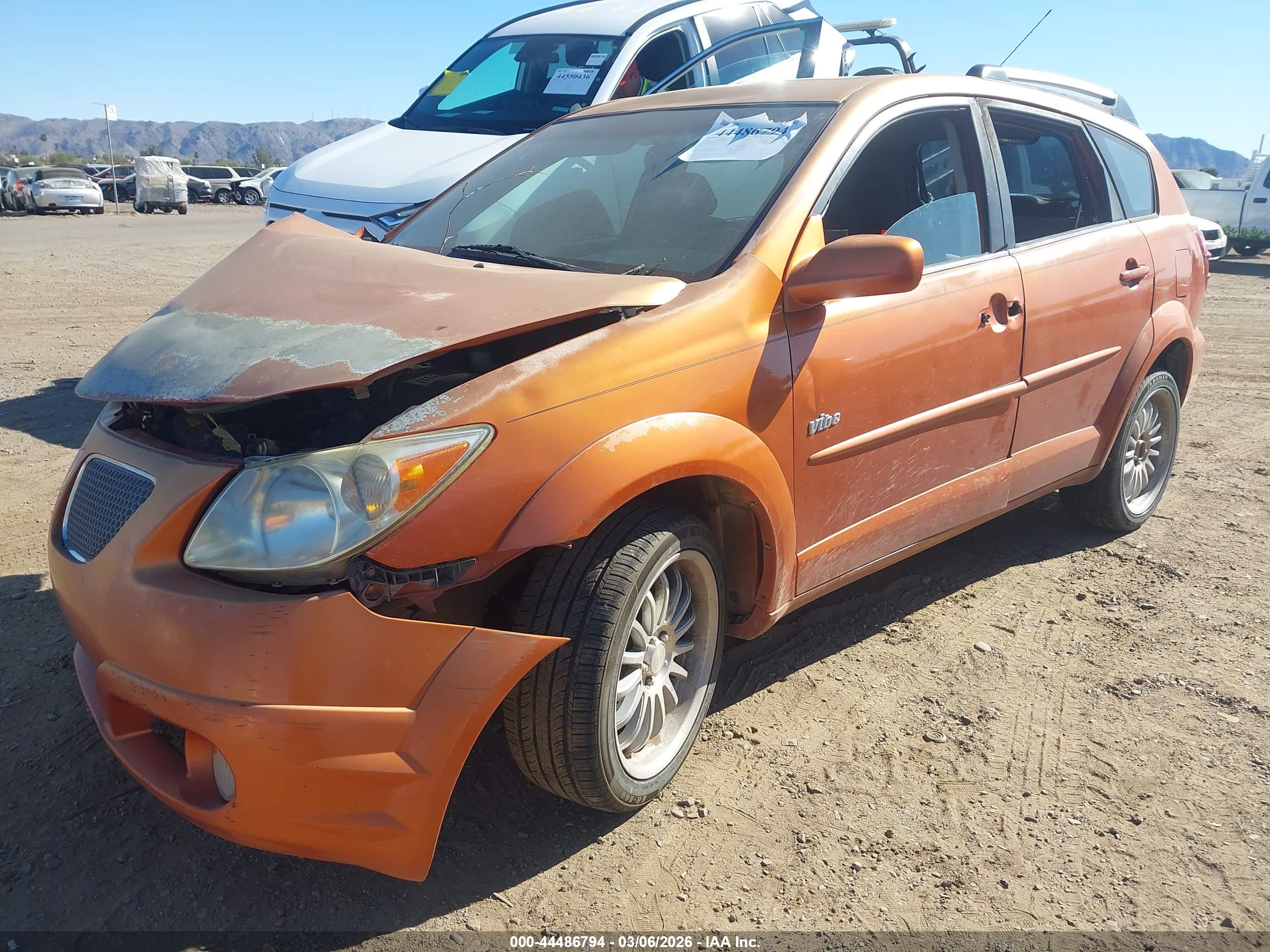 PONTIAC VIBE image 2