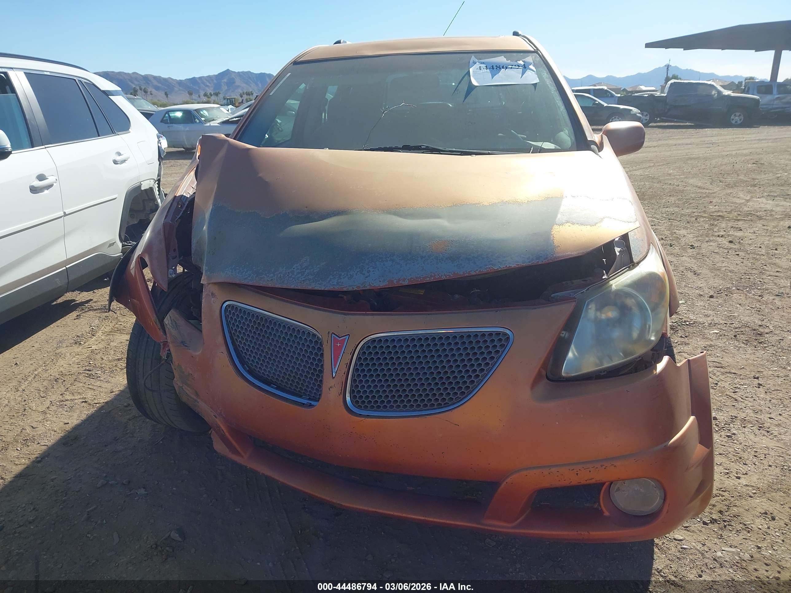 PONTIAC VIBE image 6
