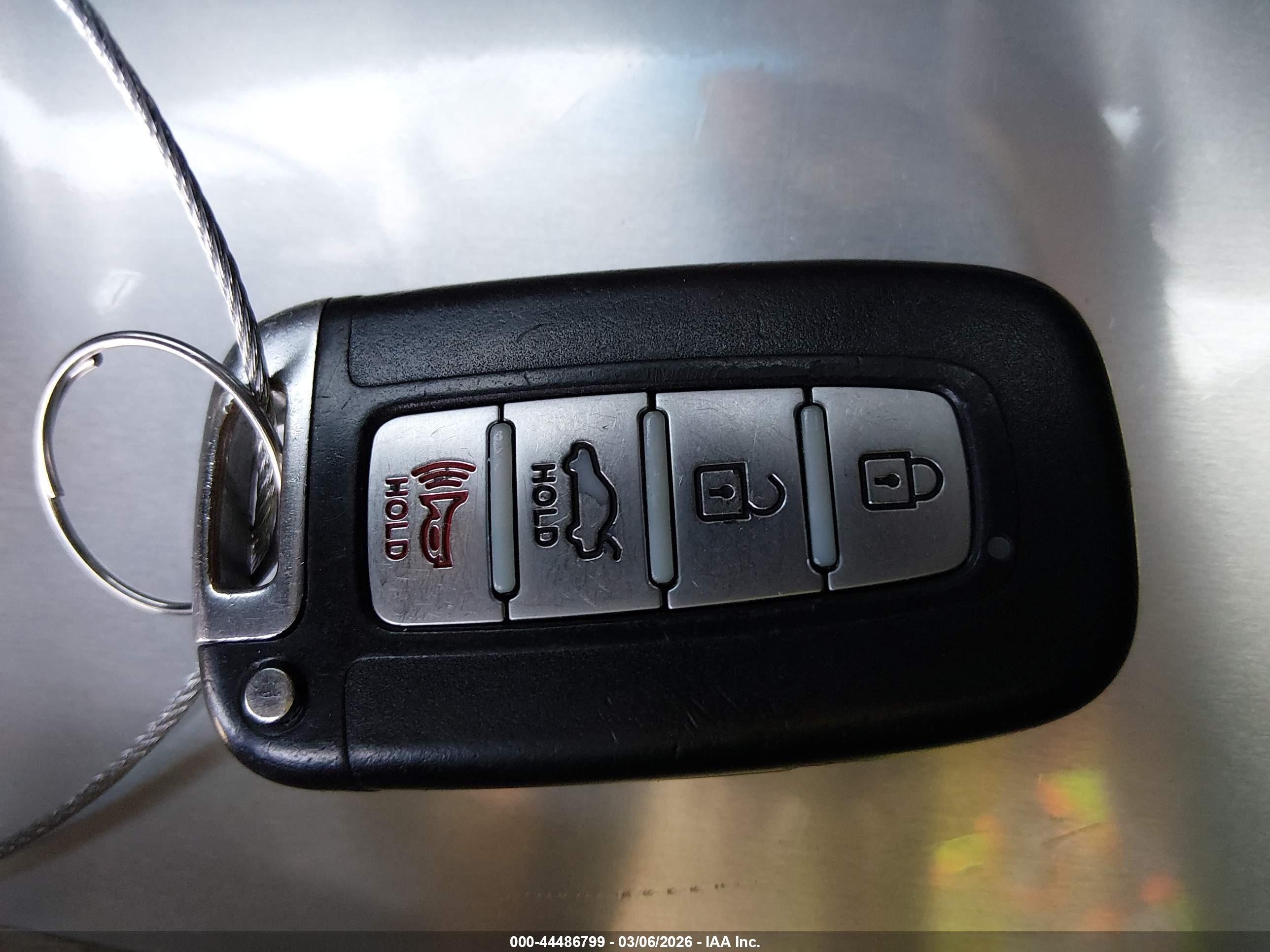HYUNDAI SONATA image 11