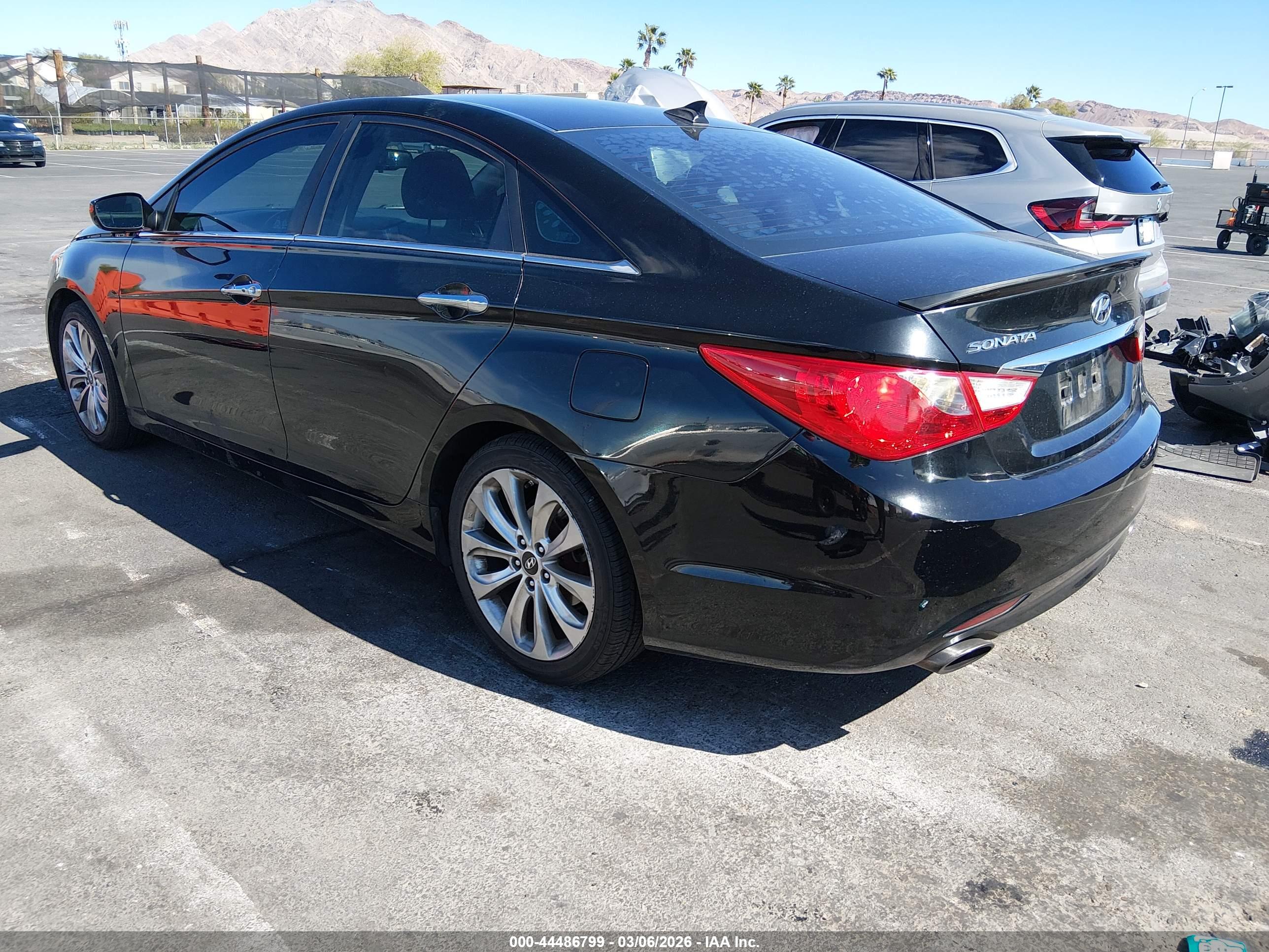 HYUNDAI SONATA image 3