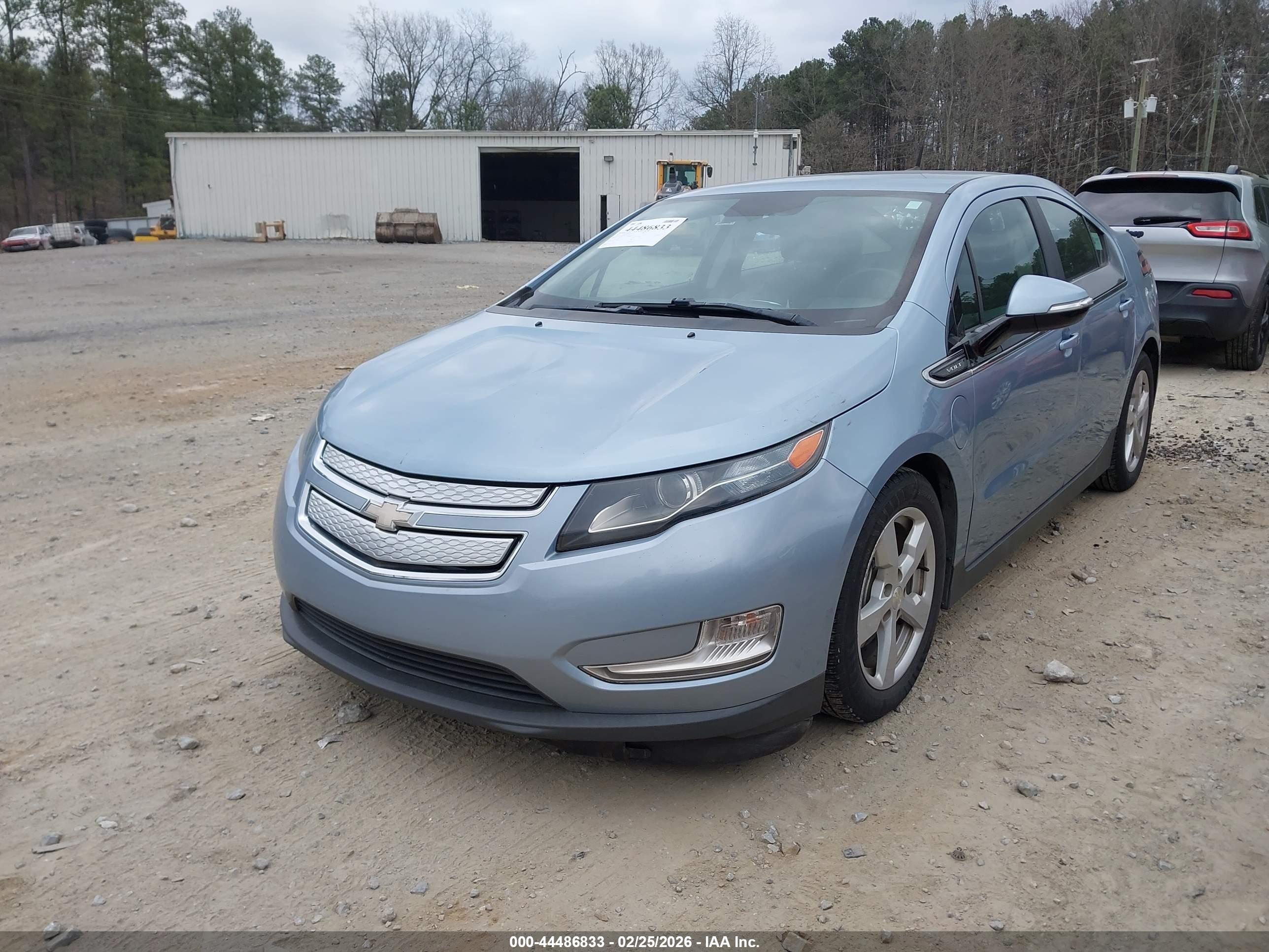 CHEVROLET VOLT image 2