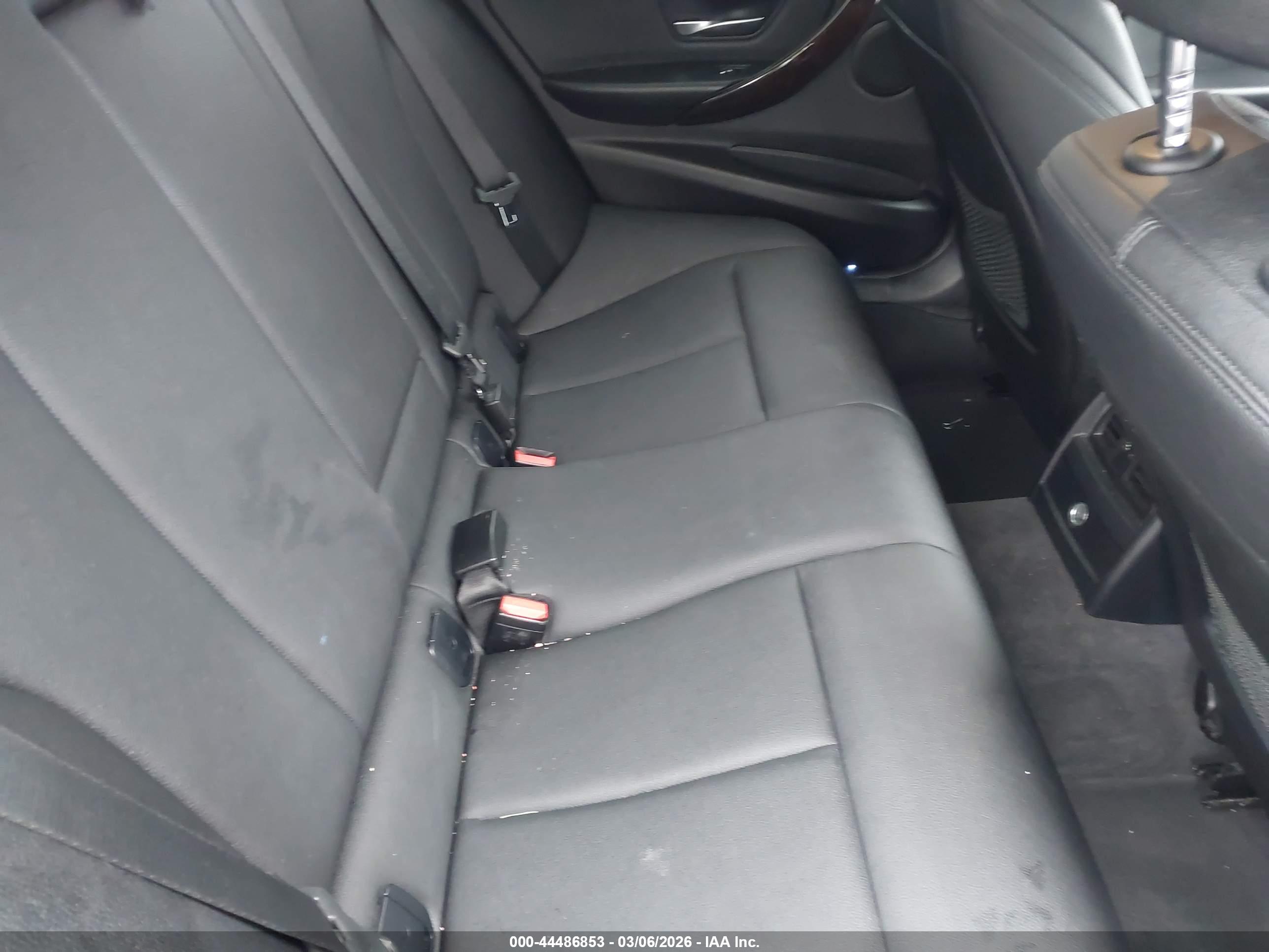 BMW 328I image 8