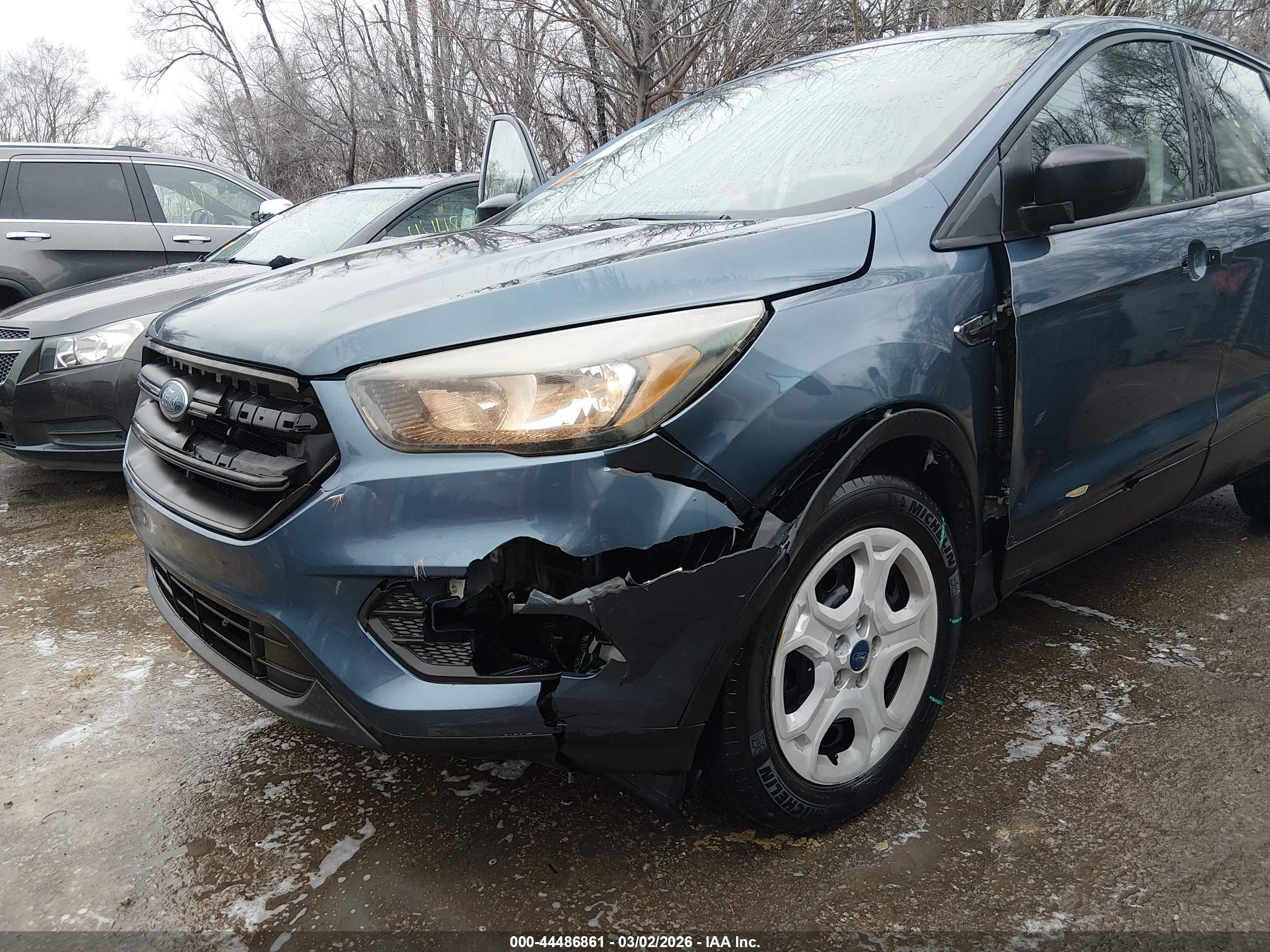 FORD ESCAPE image 6
