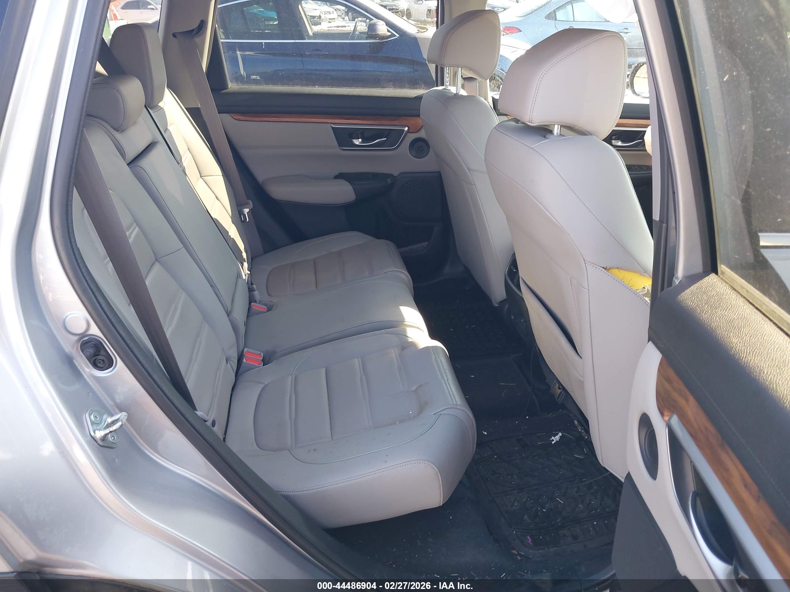 HONDA CR-V image 8