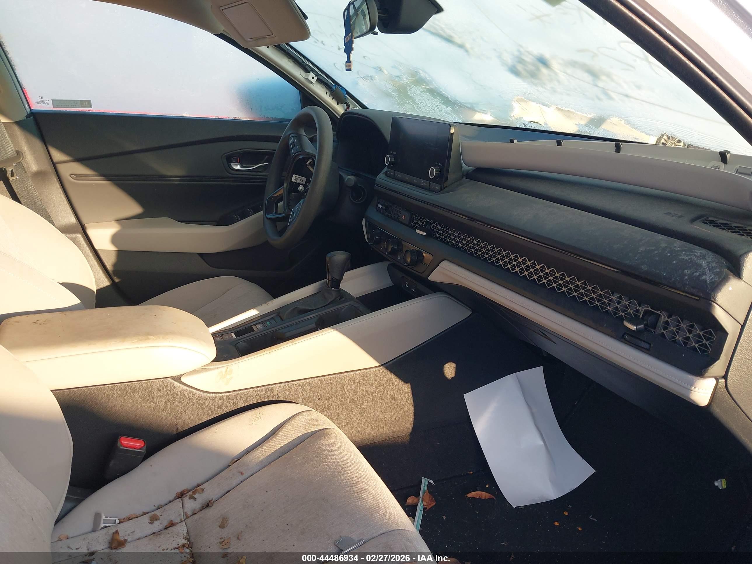 HONDA ACCORD image 5