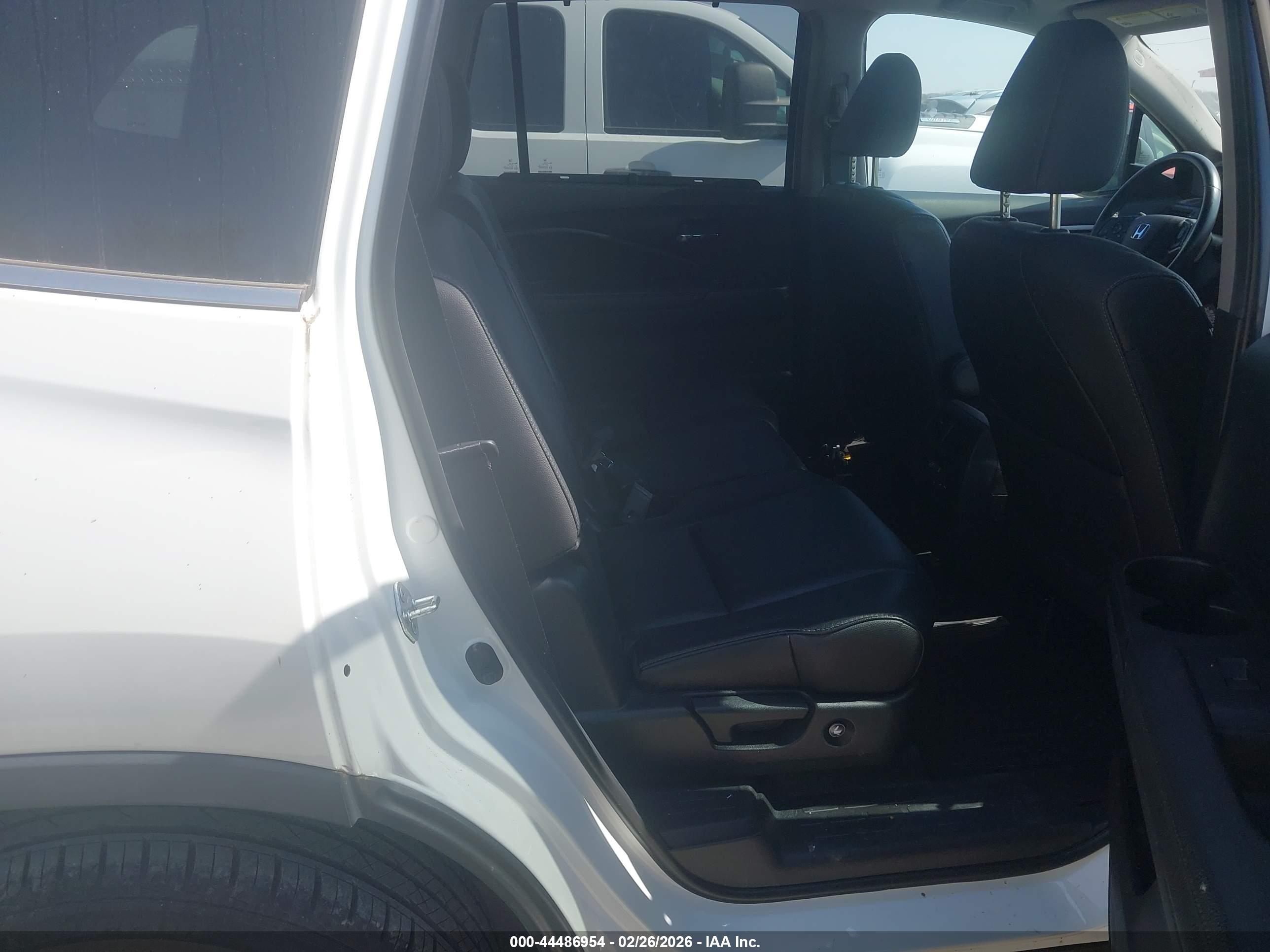 HONDA PILOT image 8