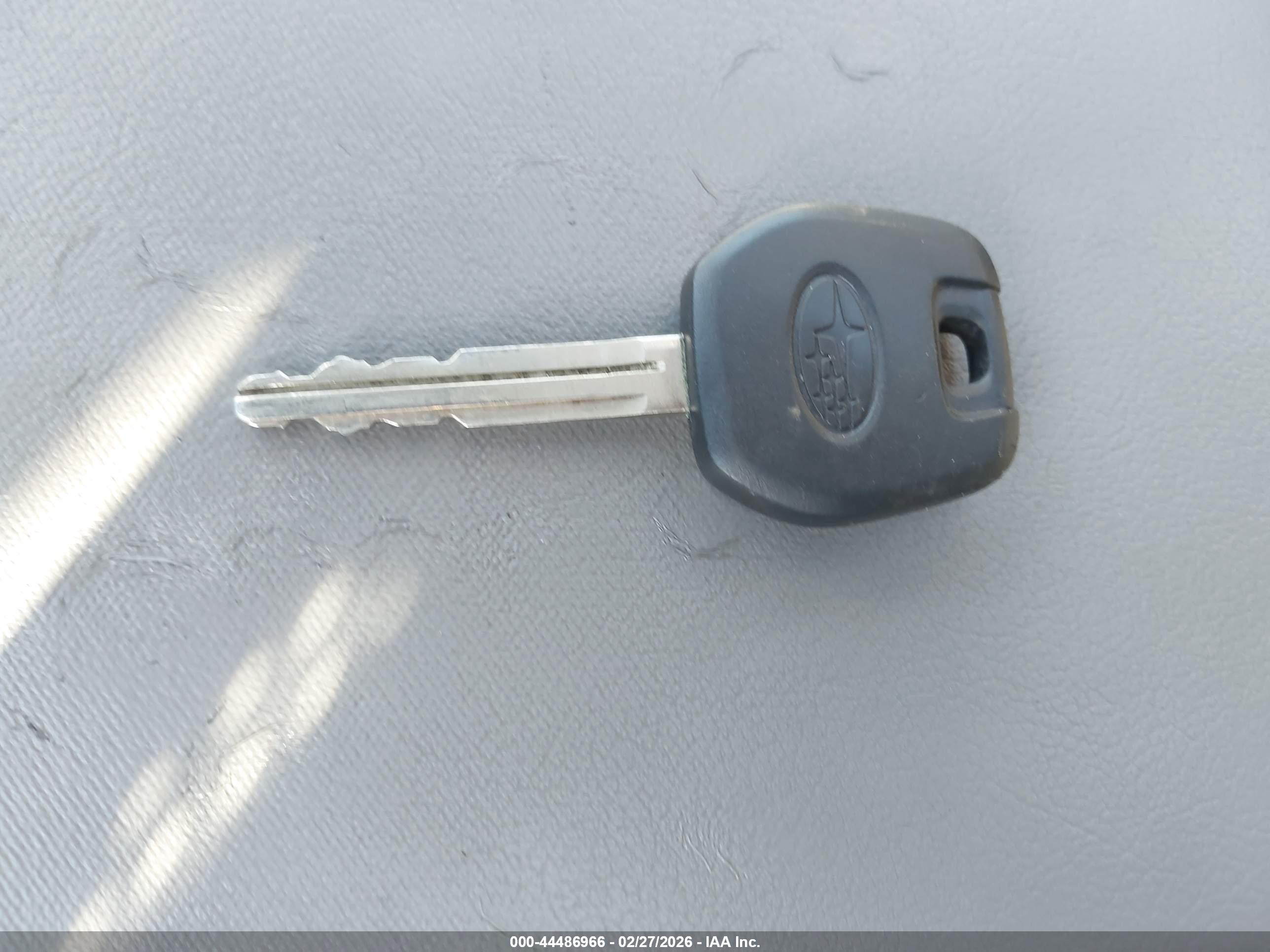 SUBARU FORESTER image 11
