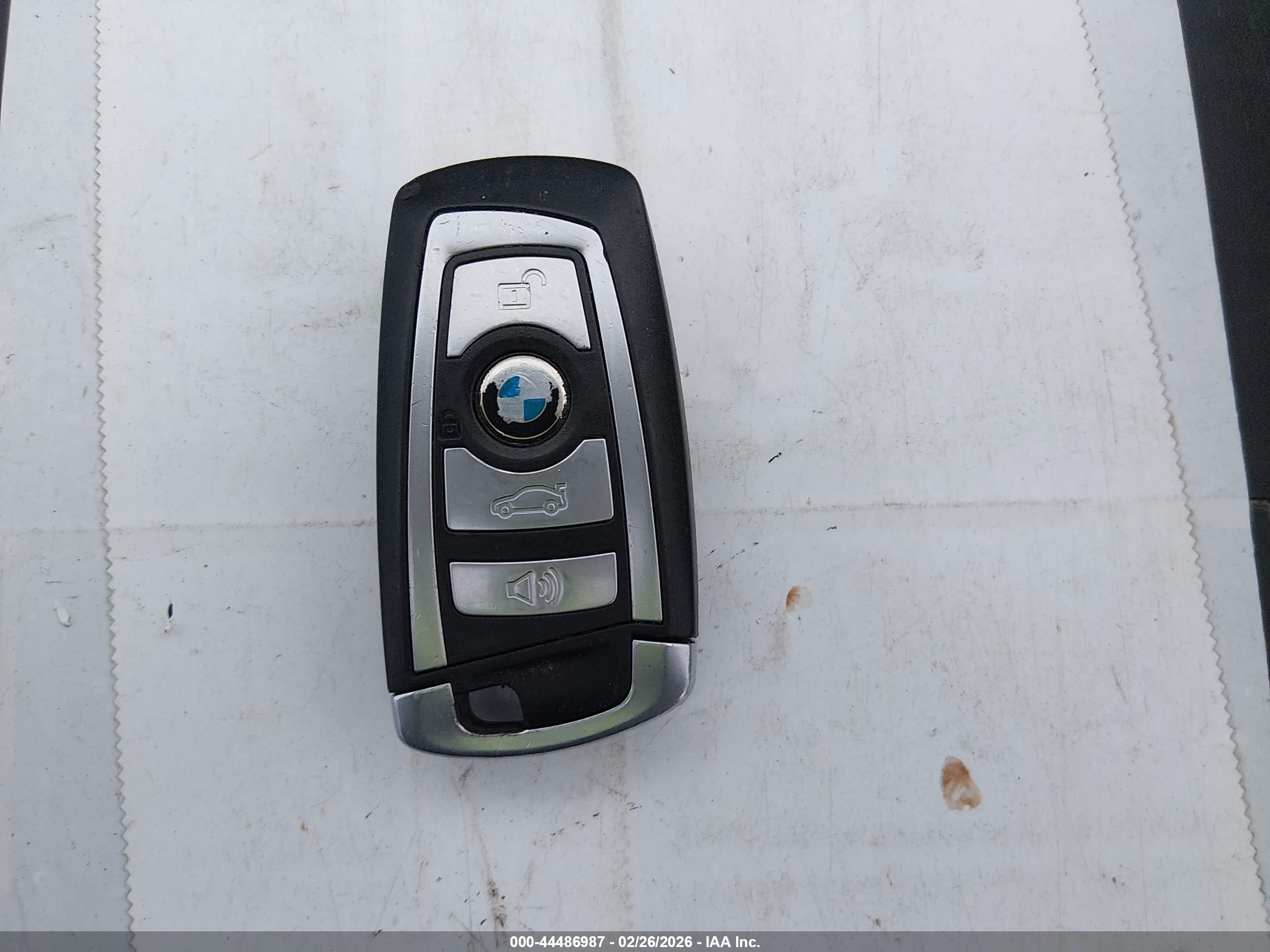 BMW 740LI image 11