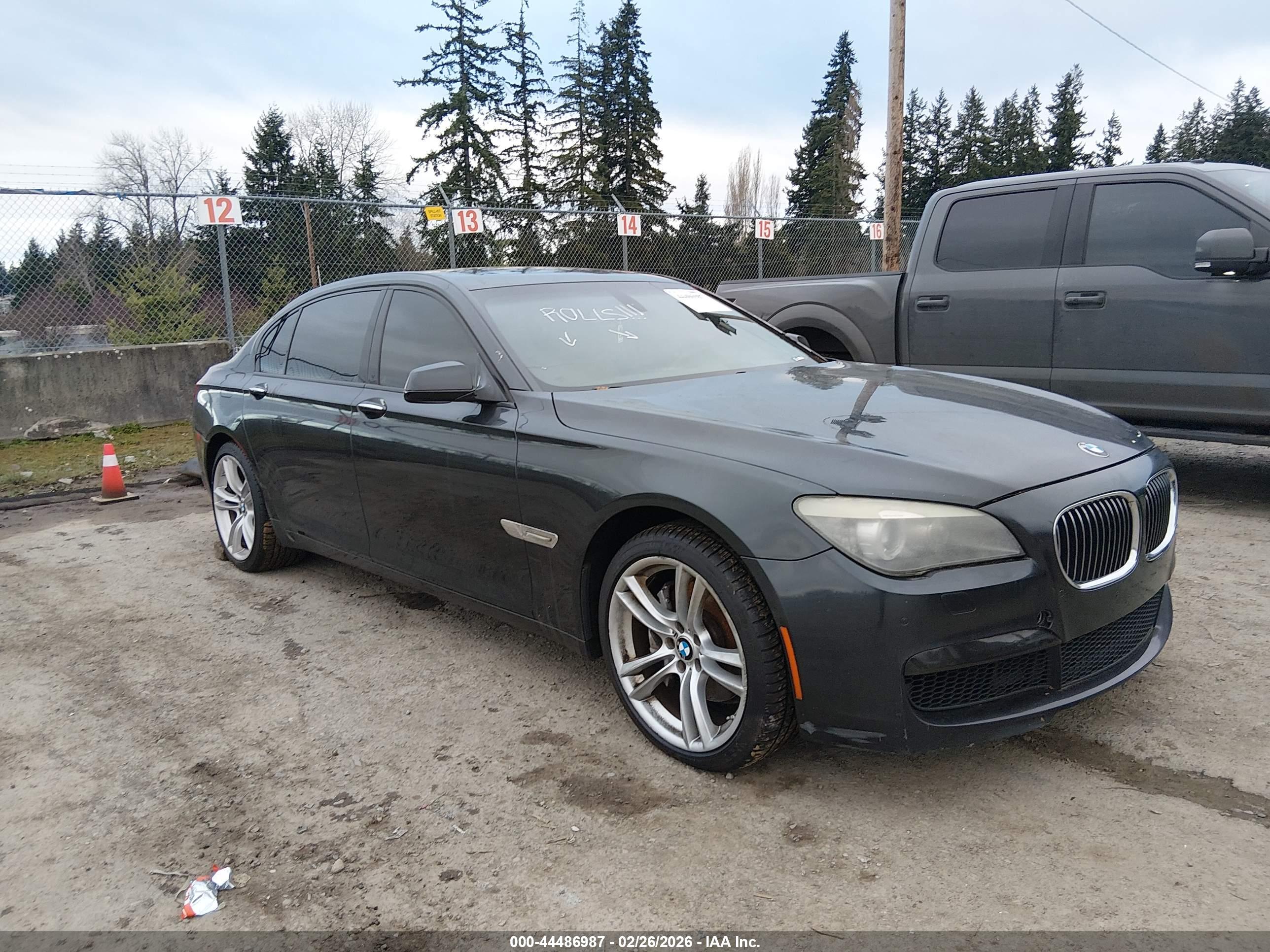 BMW 740LI image 6
