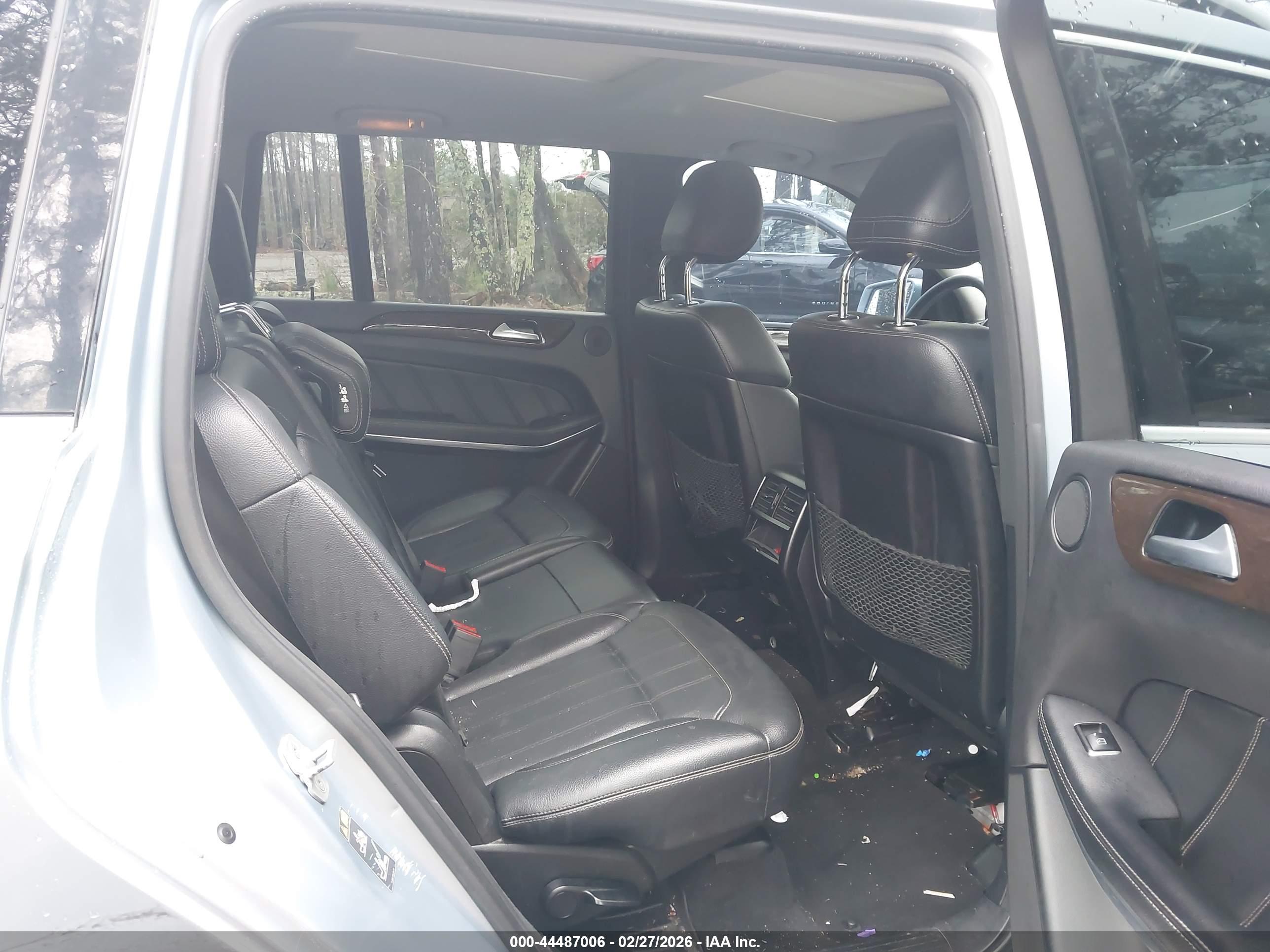 MERCEDES-BENZ GL image 8