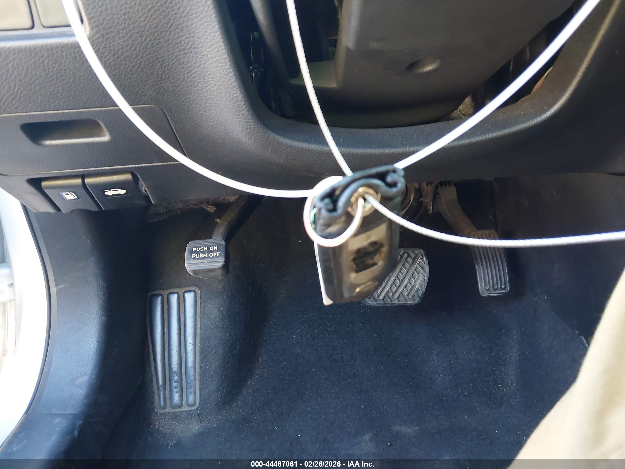 NISSAN ALTIMA image 11