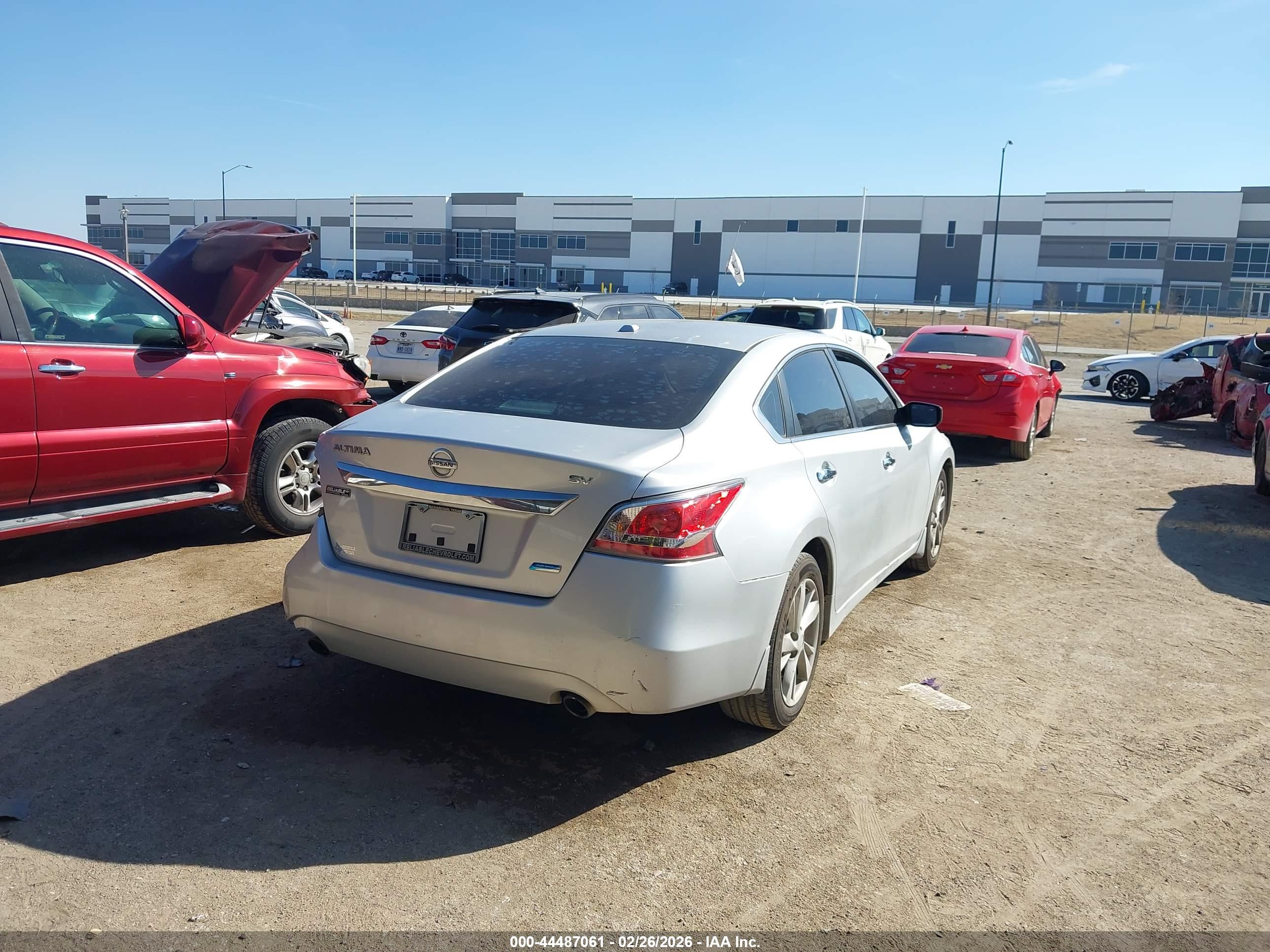 NISSAN ALTIMA image 4