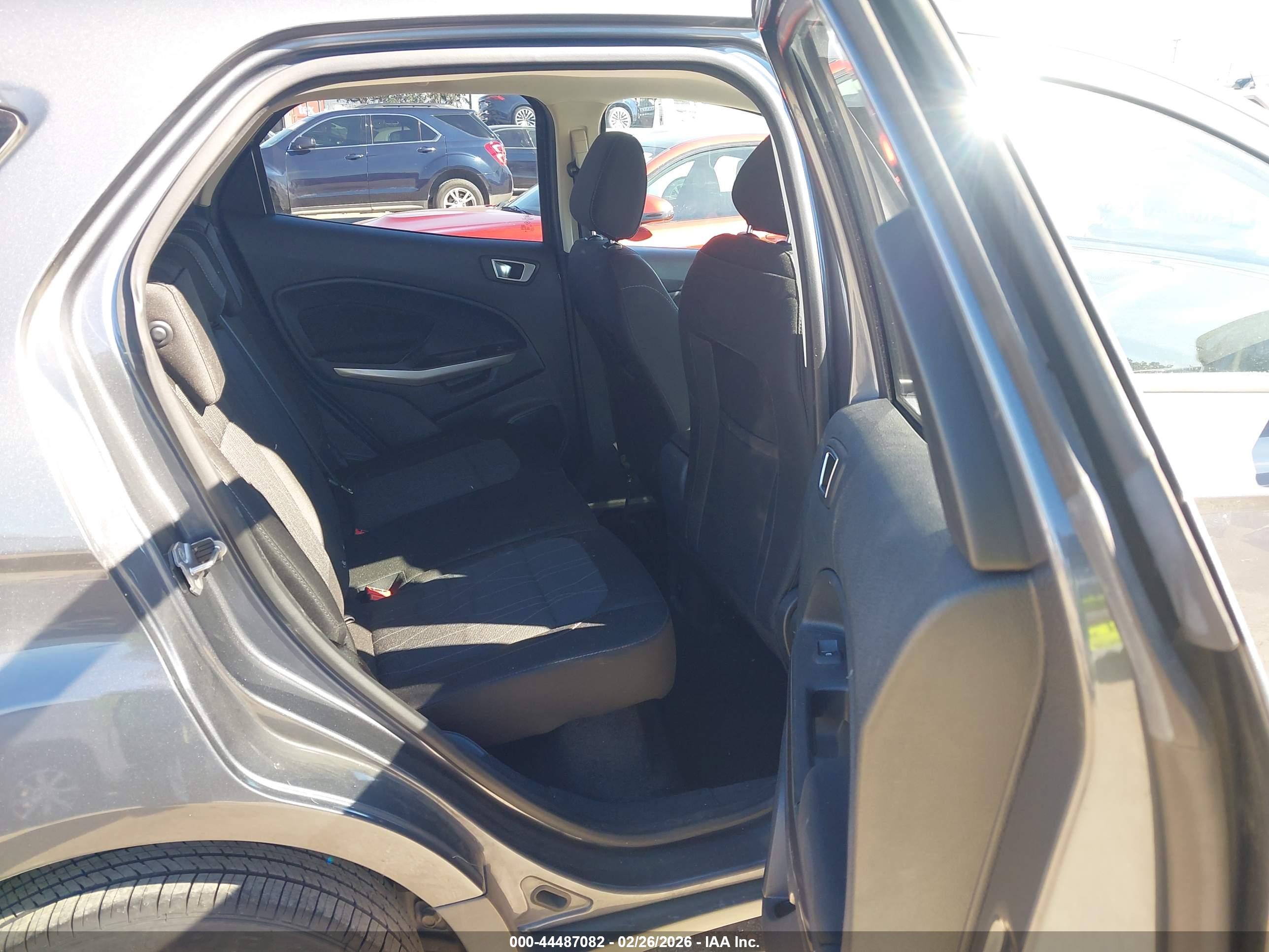 FORD ECOSPORT image 8