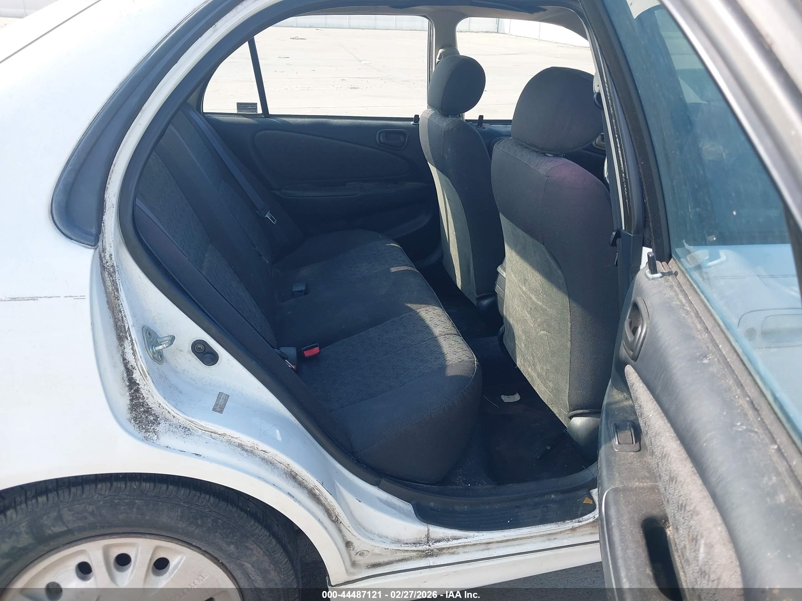 TOYOTA COROLLA image 8