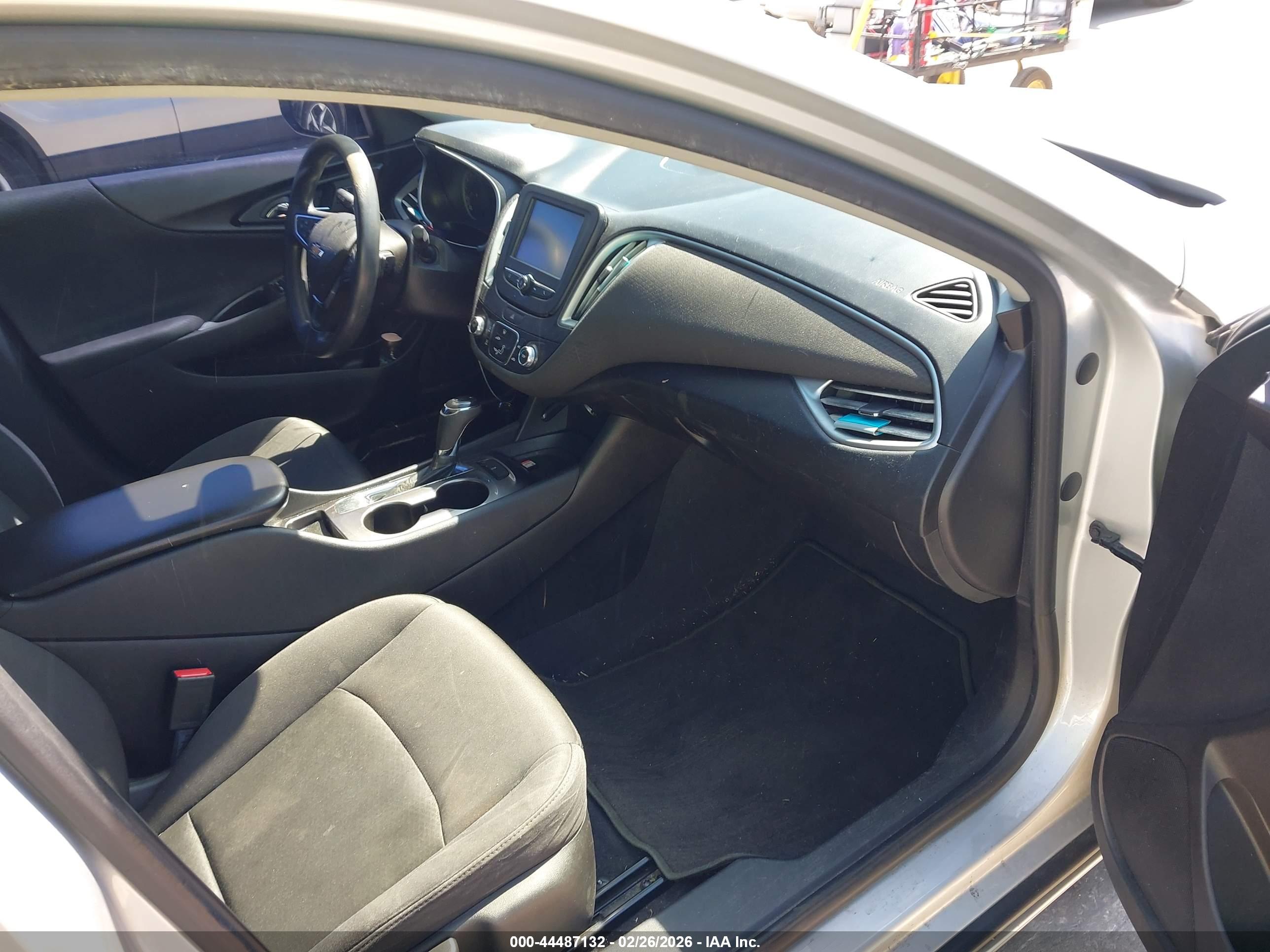CHEVROLET MALIBU image 5