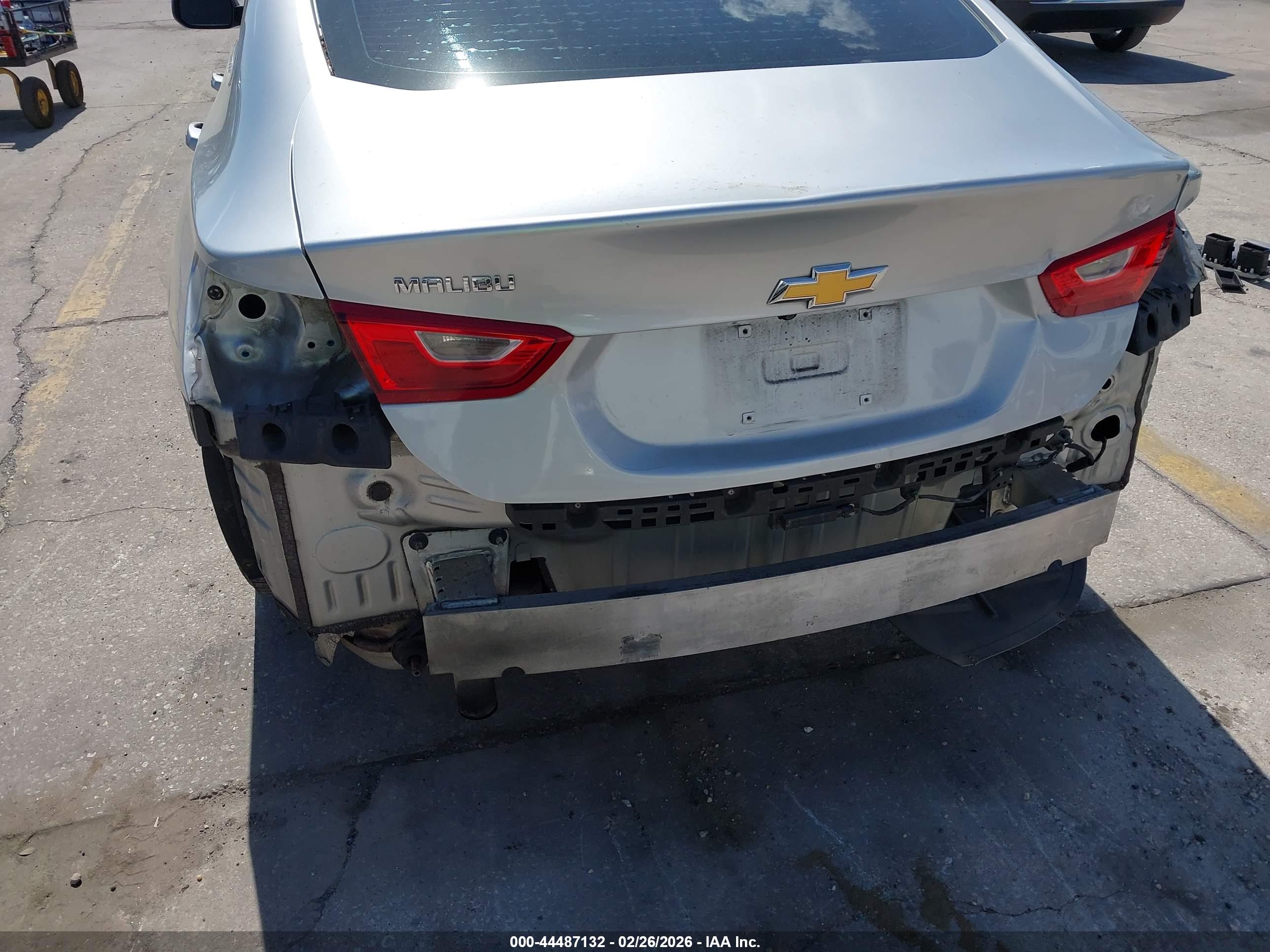 CHEVROLET MALIBU image 6