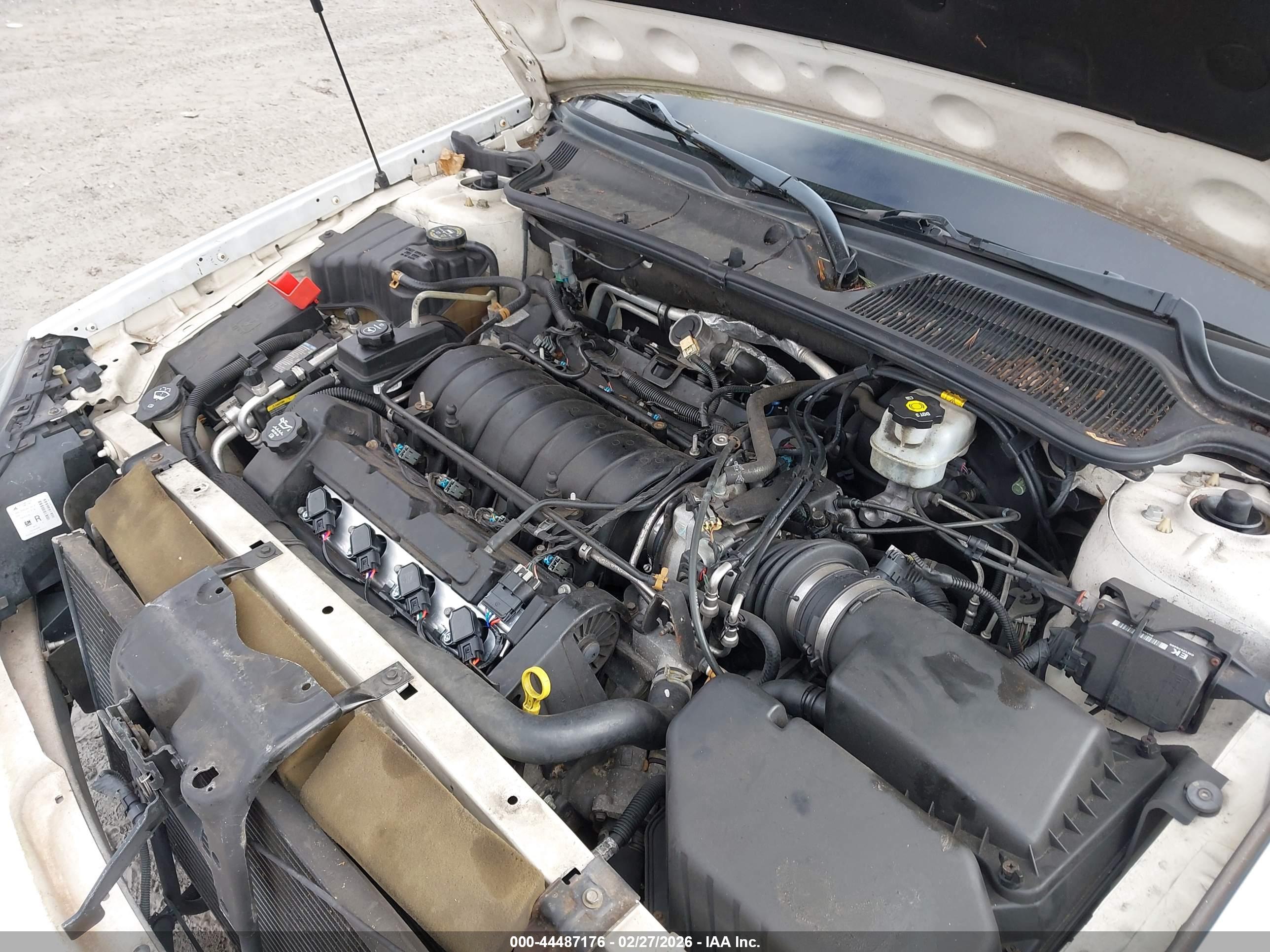 CADILLAC DEVILLE image 10
