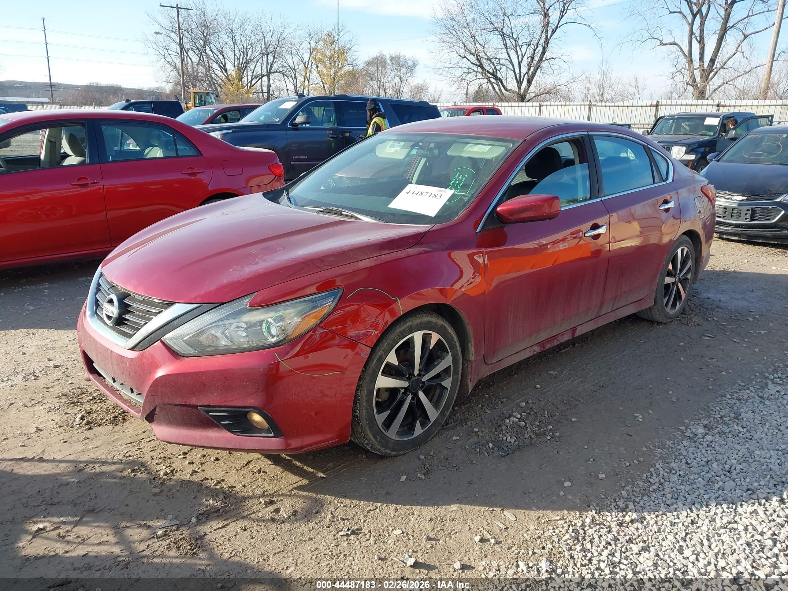 NISSAN ALTIMA image 2