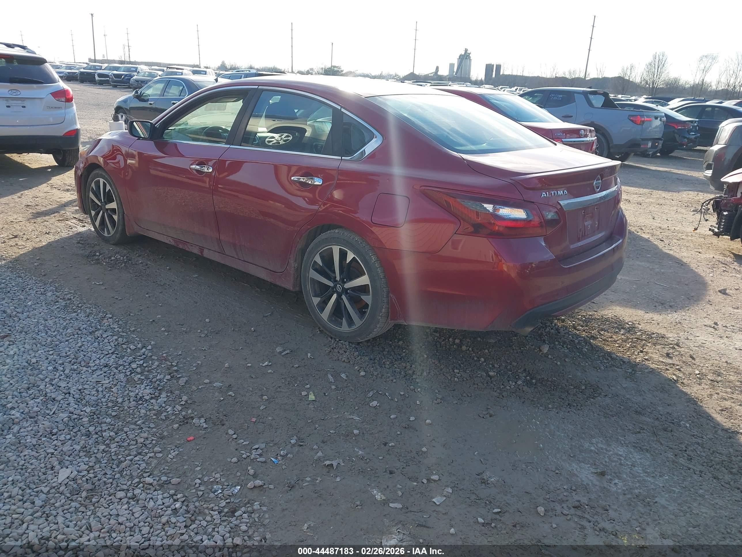 NISSAN ALTIMA image 3