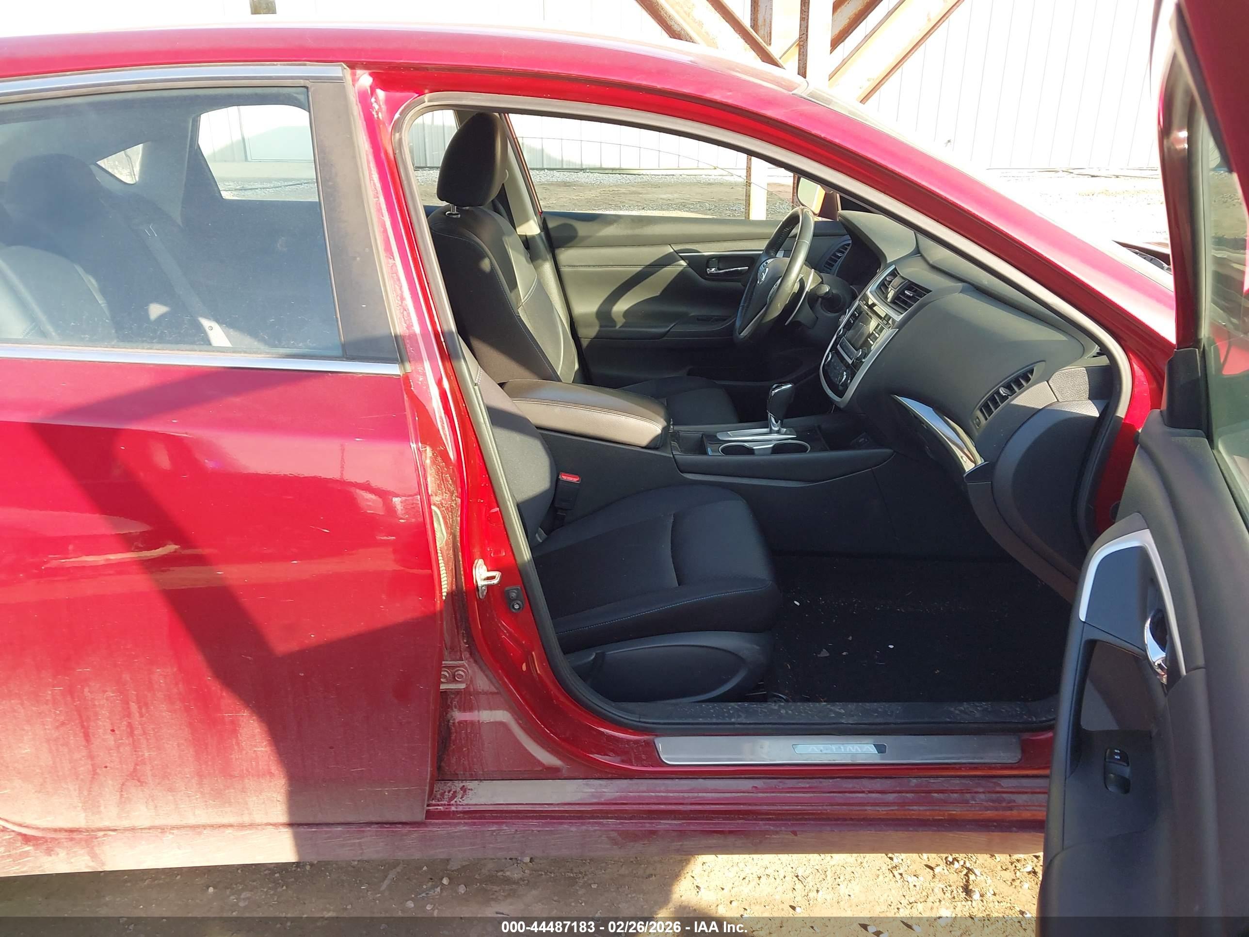 NISSAN ALTIMA image 5