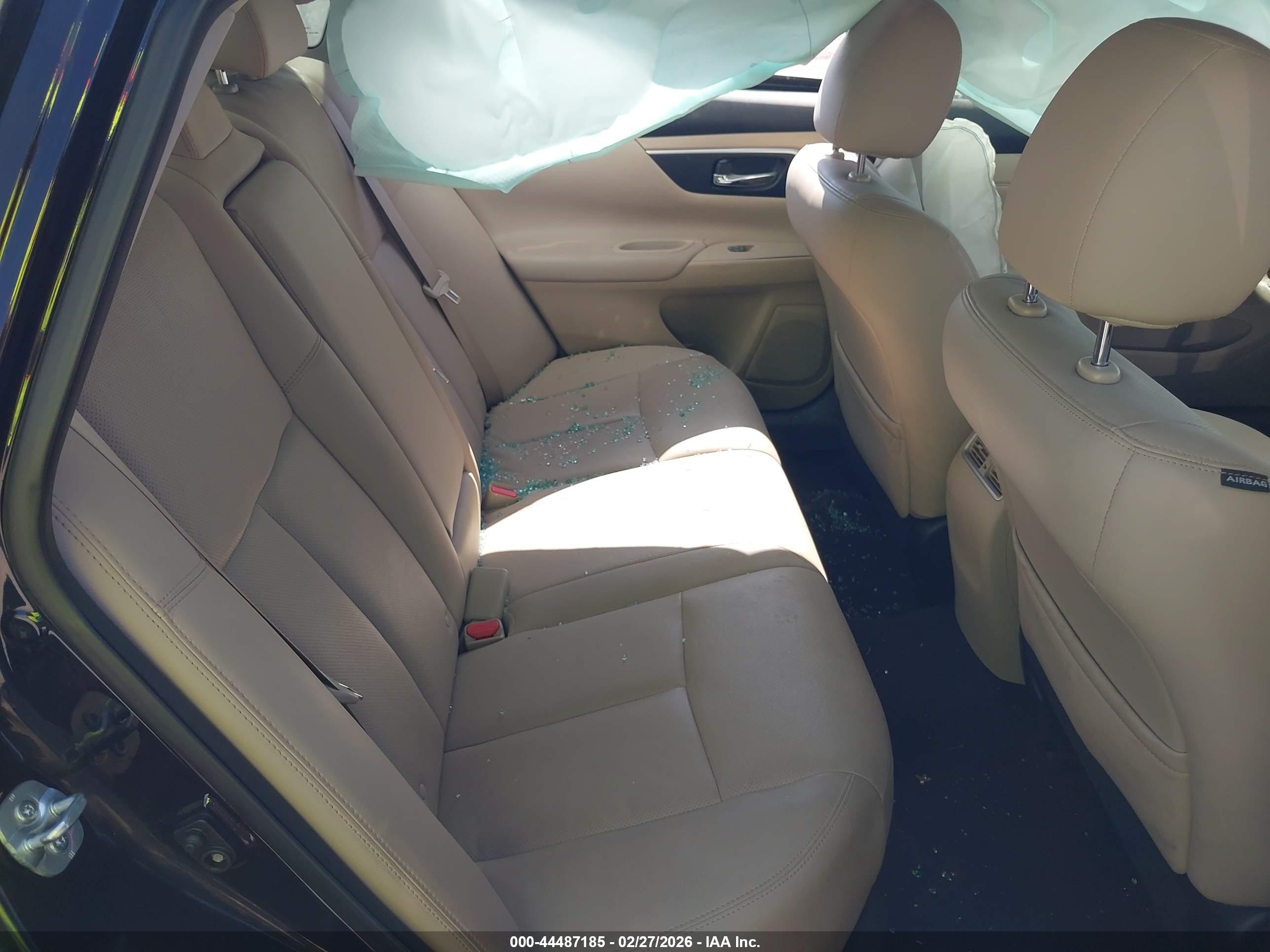 NISSAN ALTIMA image 8