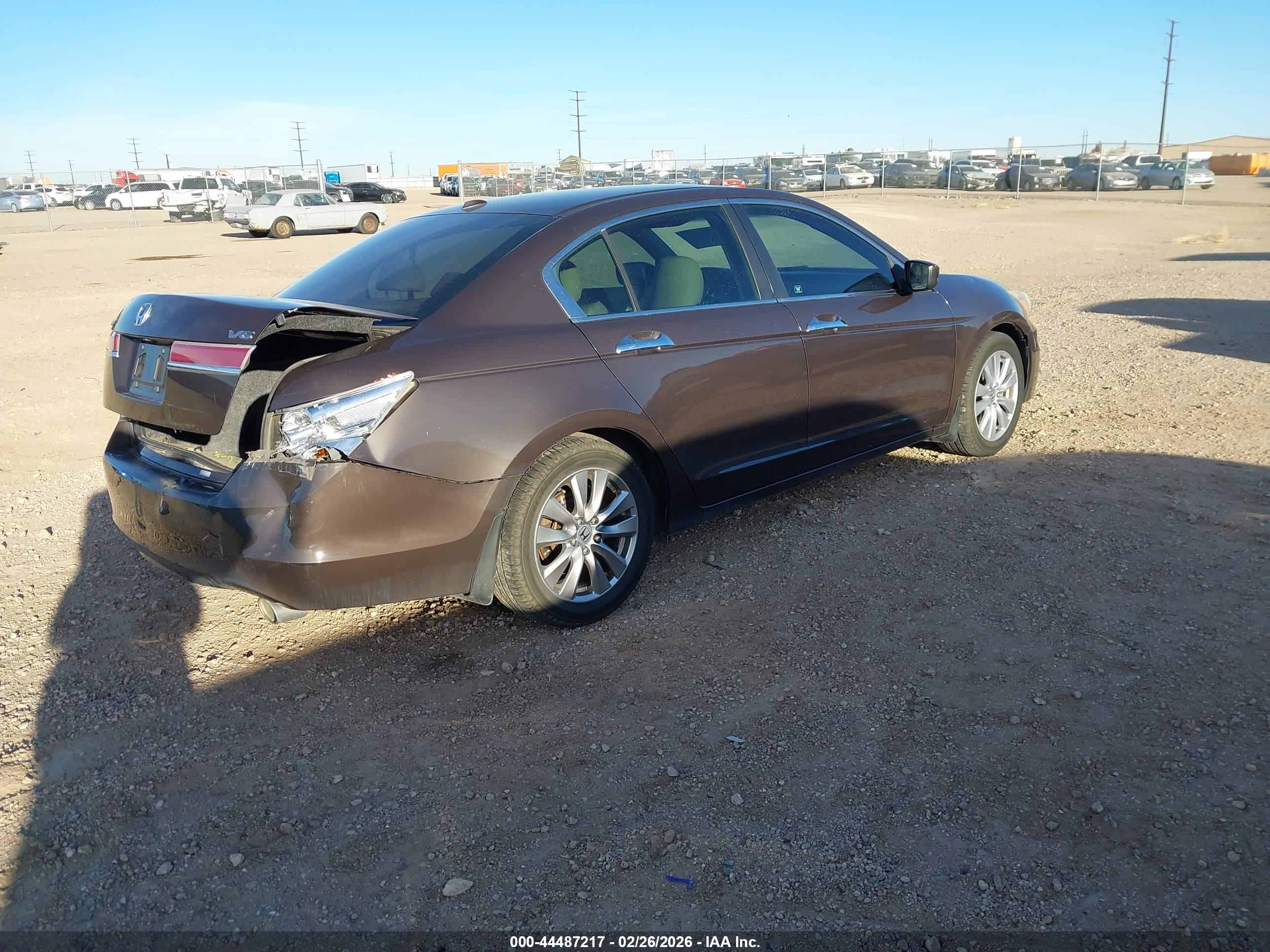 HONDA ACCORD image 4