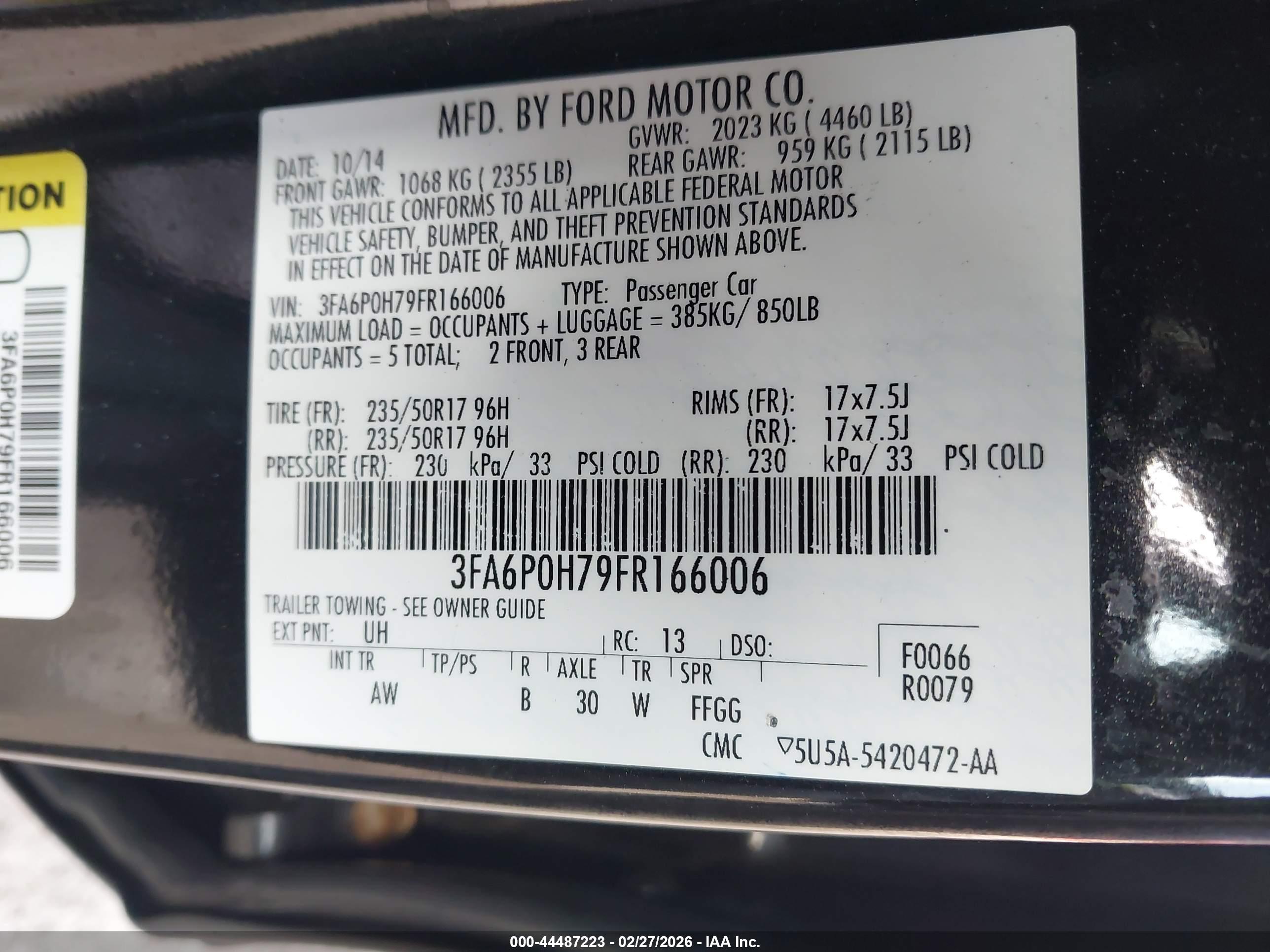 FORD FUSION image 9