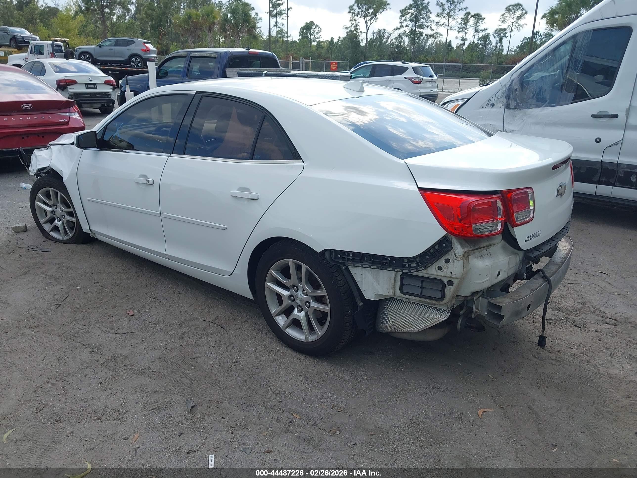 CHEVROLET MALIBU image 3