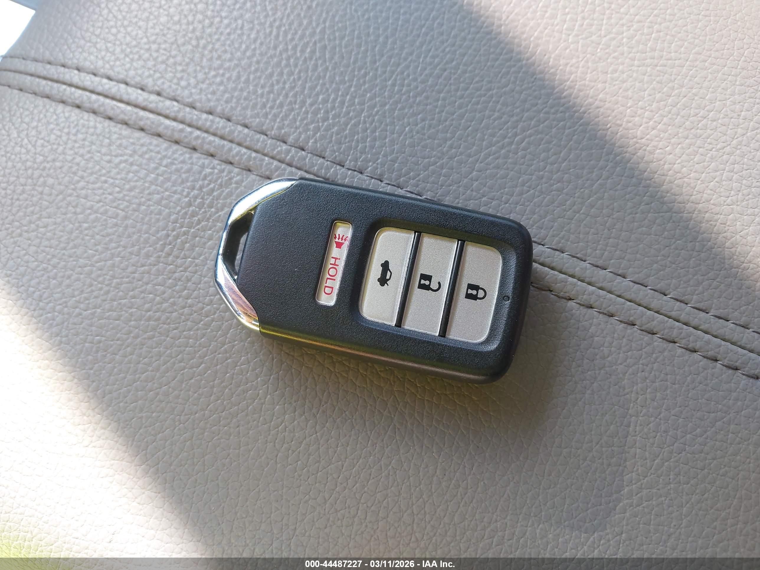HONDA ACCORD image 11