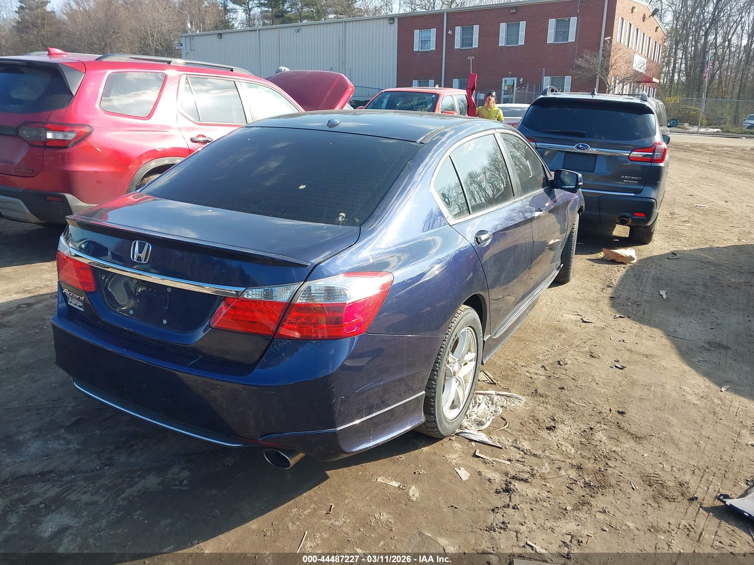 HONDA ACCORD image 4