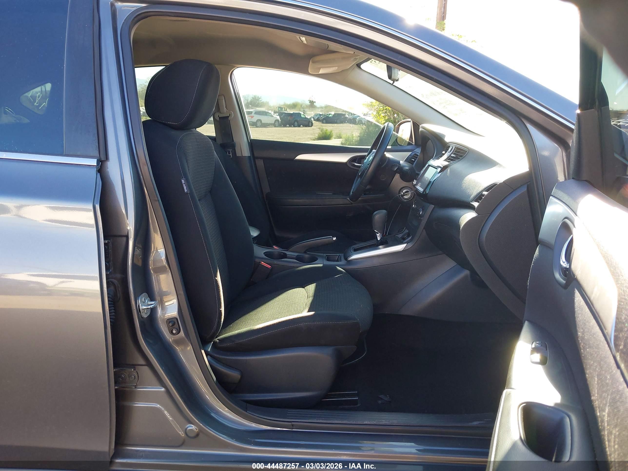 NISSAN SENTRA image 5