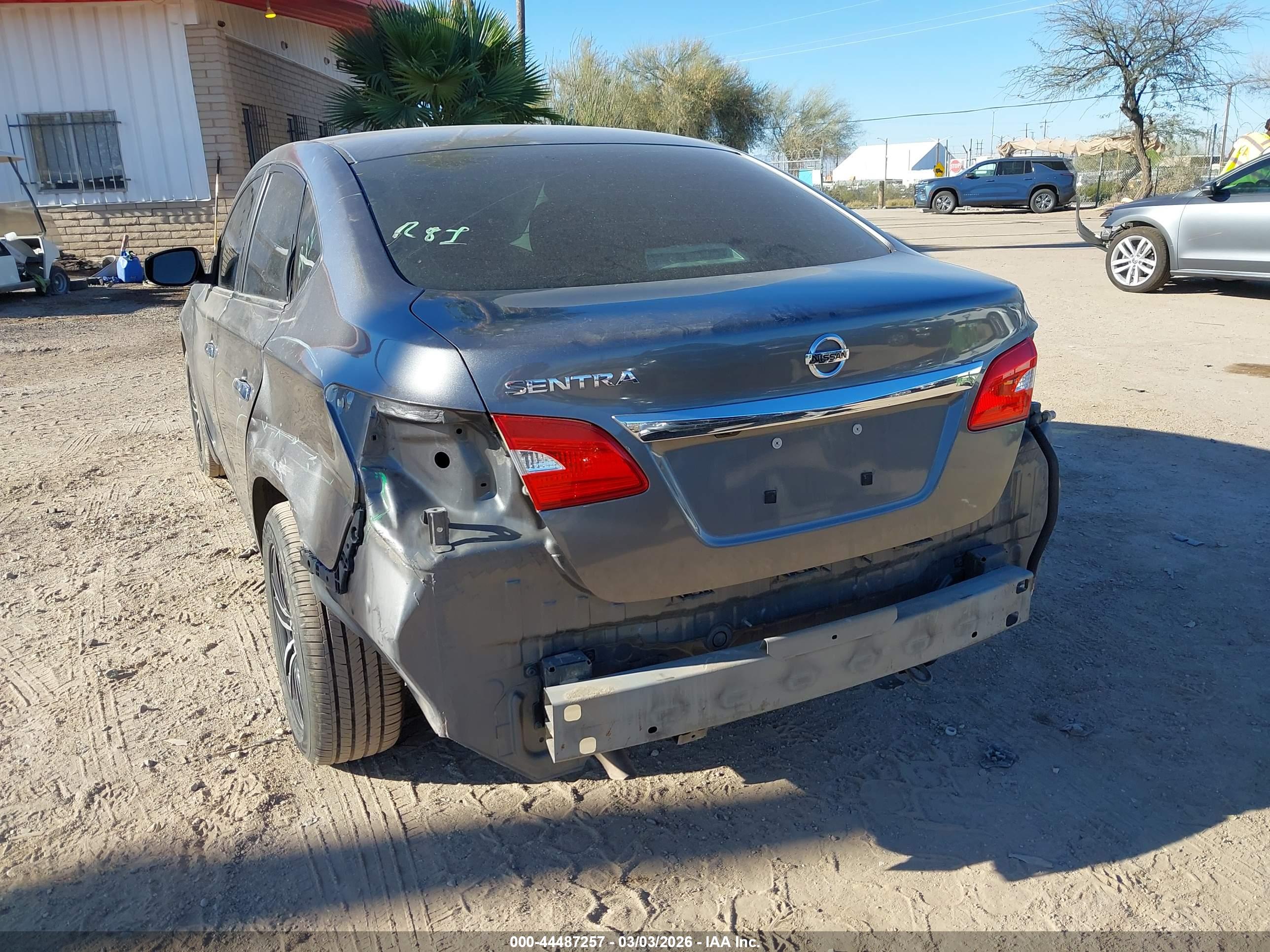 NISSAN SENTRA image 6