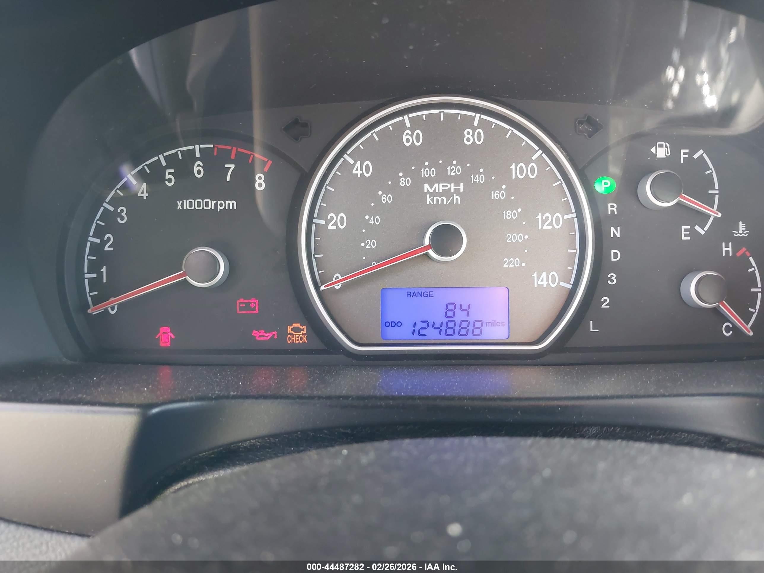 HYUNDAI ELANTRA image 7