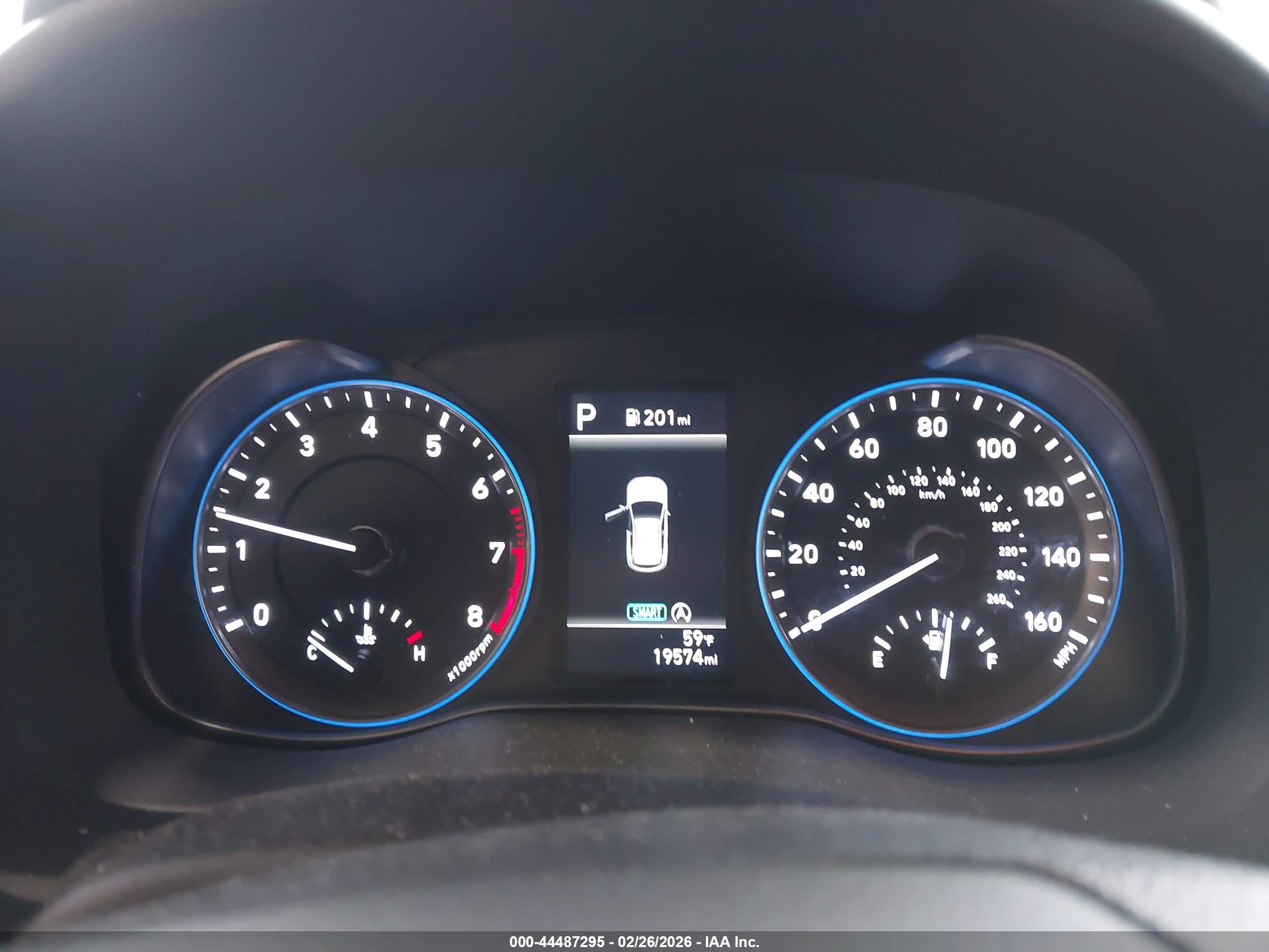 HYUNDAI KONA image 7