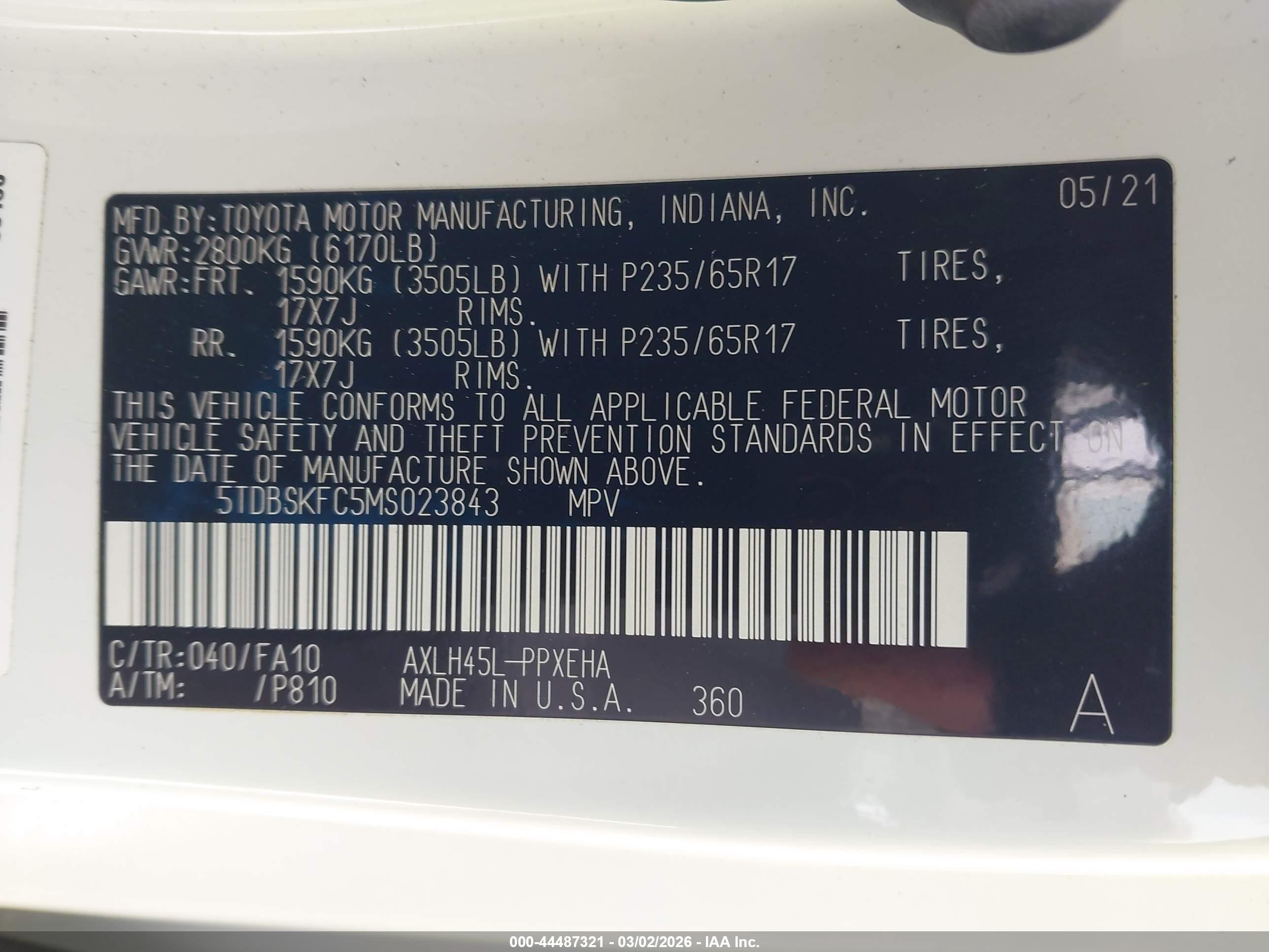 TOYOTA SIENNA image 9