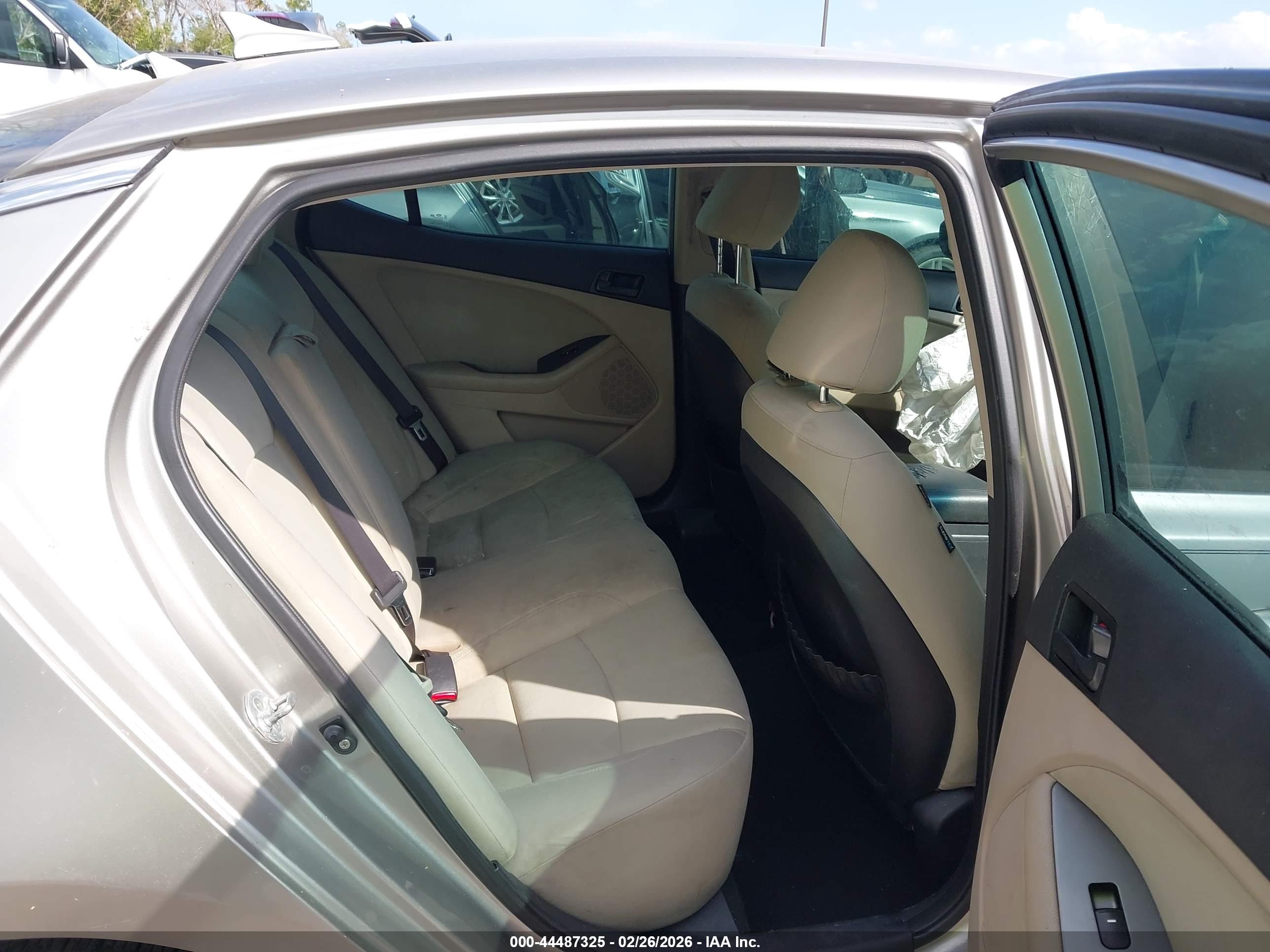 KIA OPTIMA image 8
