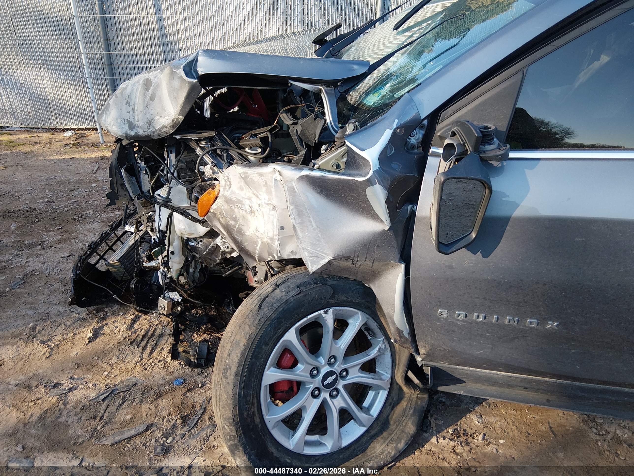 CHEVROLET EQUINOX image 6