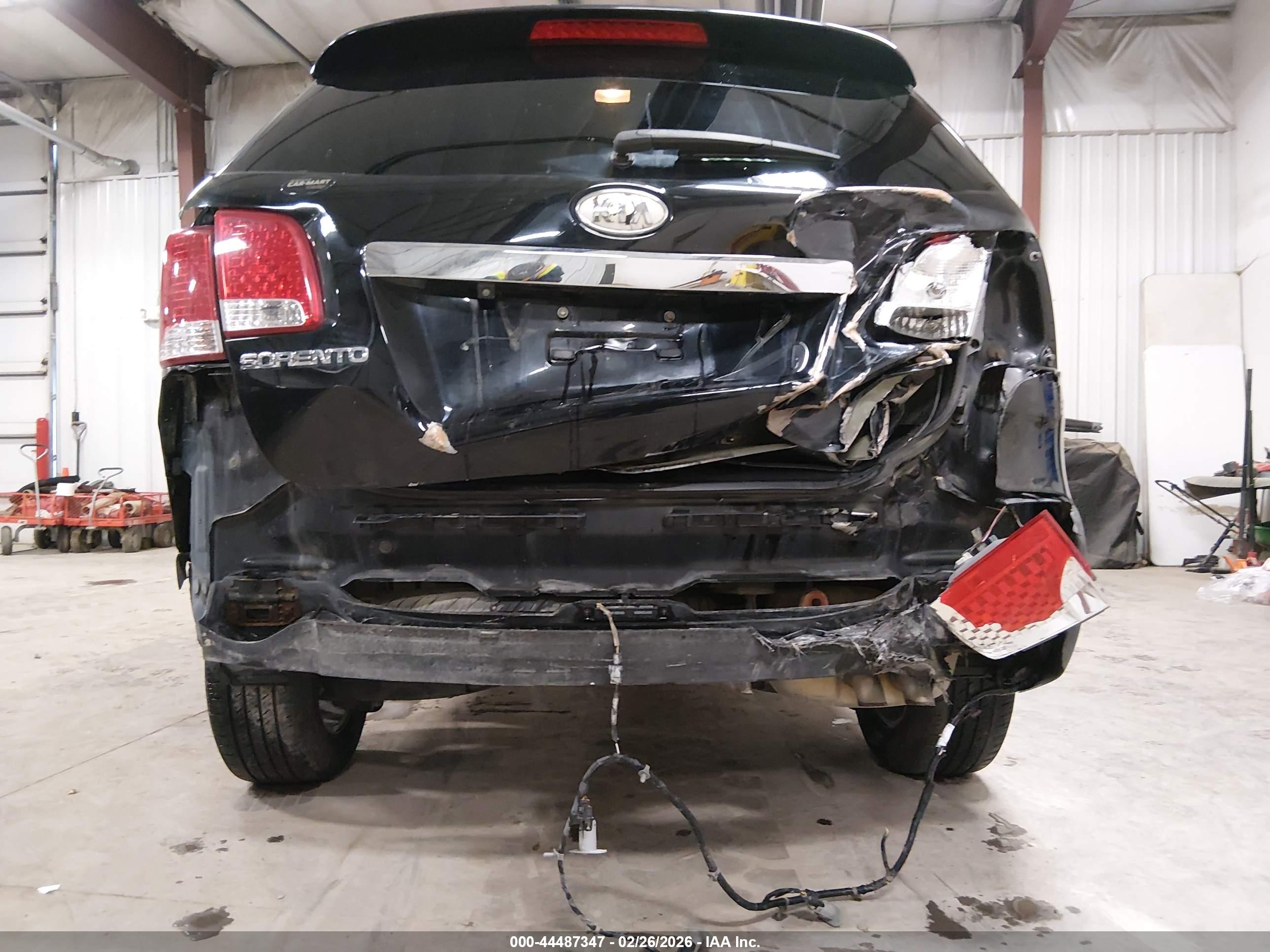KIA SORENTO image 6