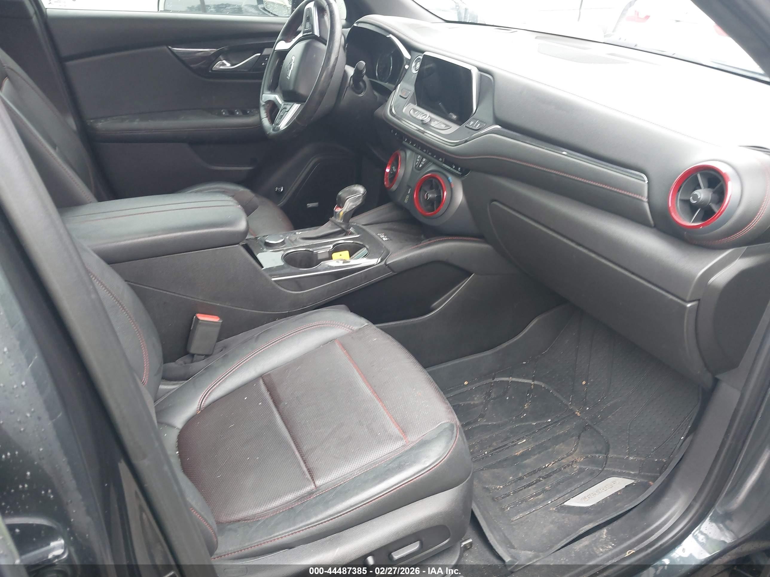 CHEVROLET BLAZER image 5