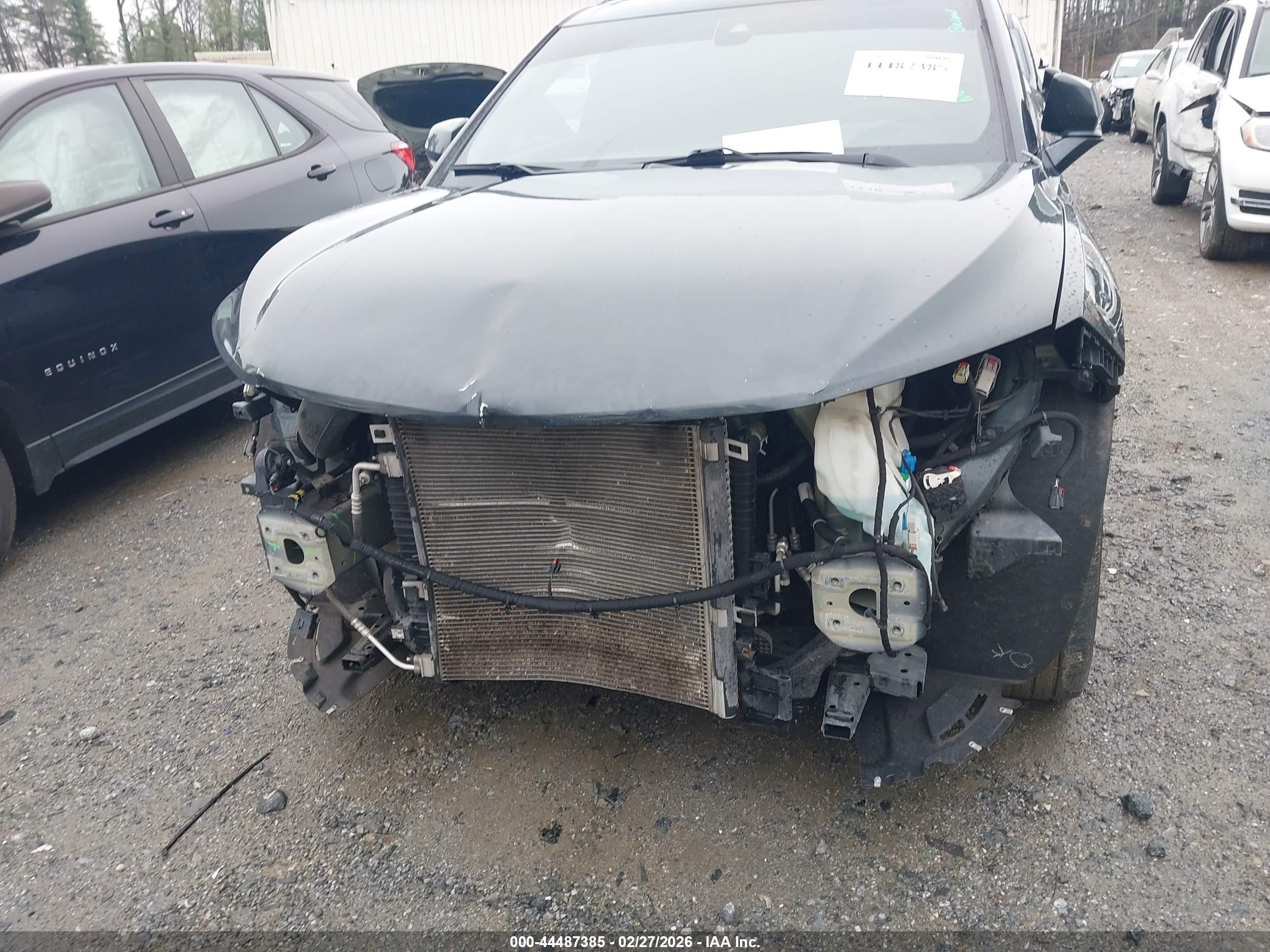 CHEVROLET BLAZER image 6