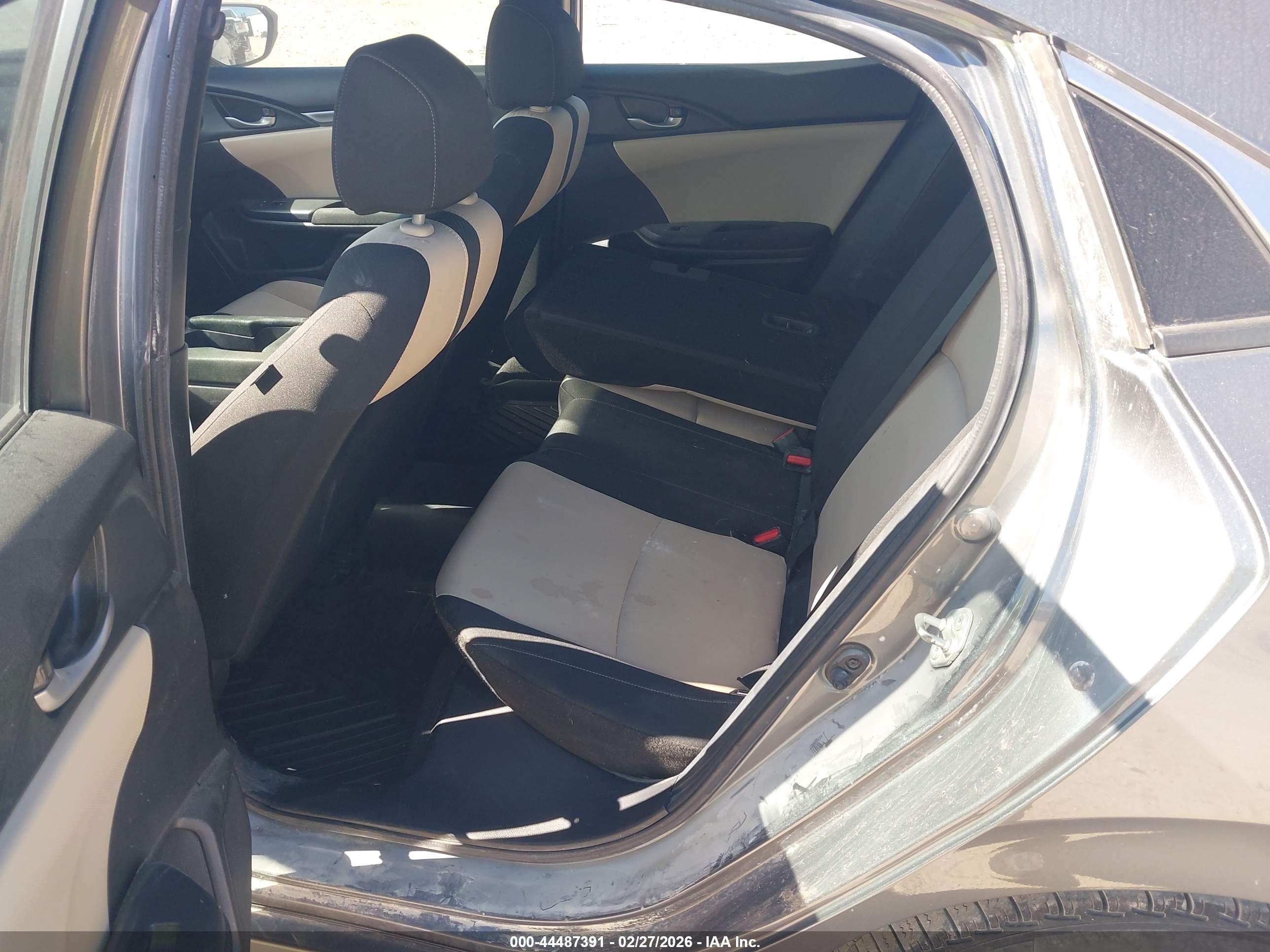 HONDA CIVIC image 8