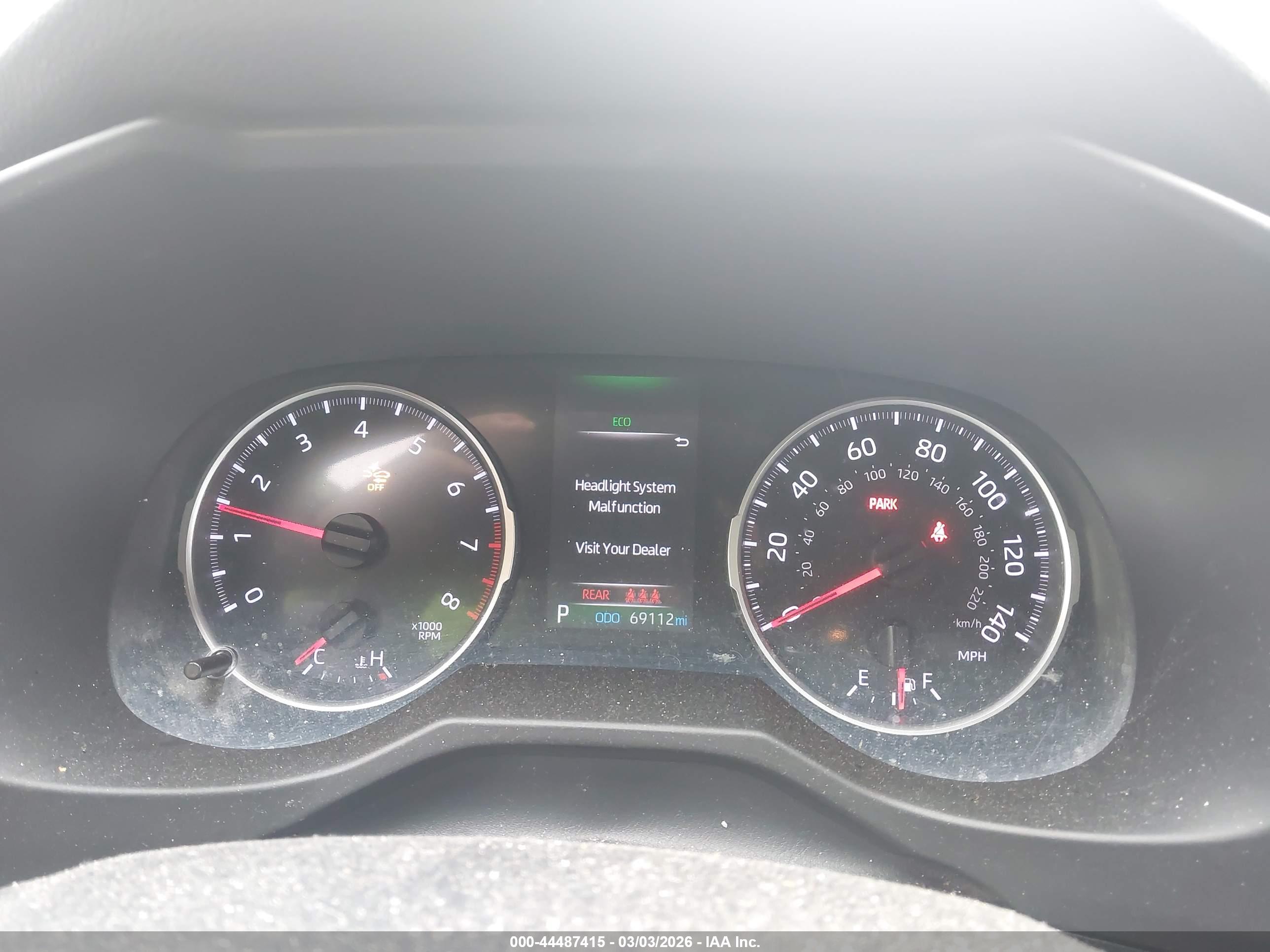 TOYOTA RAV4 image 7