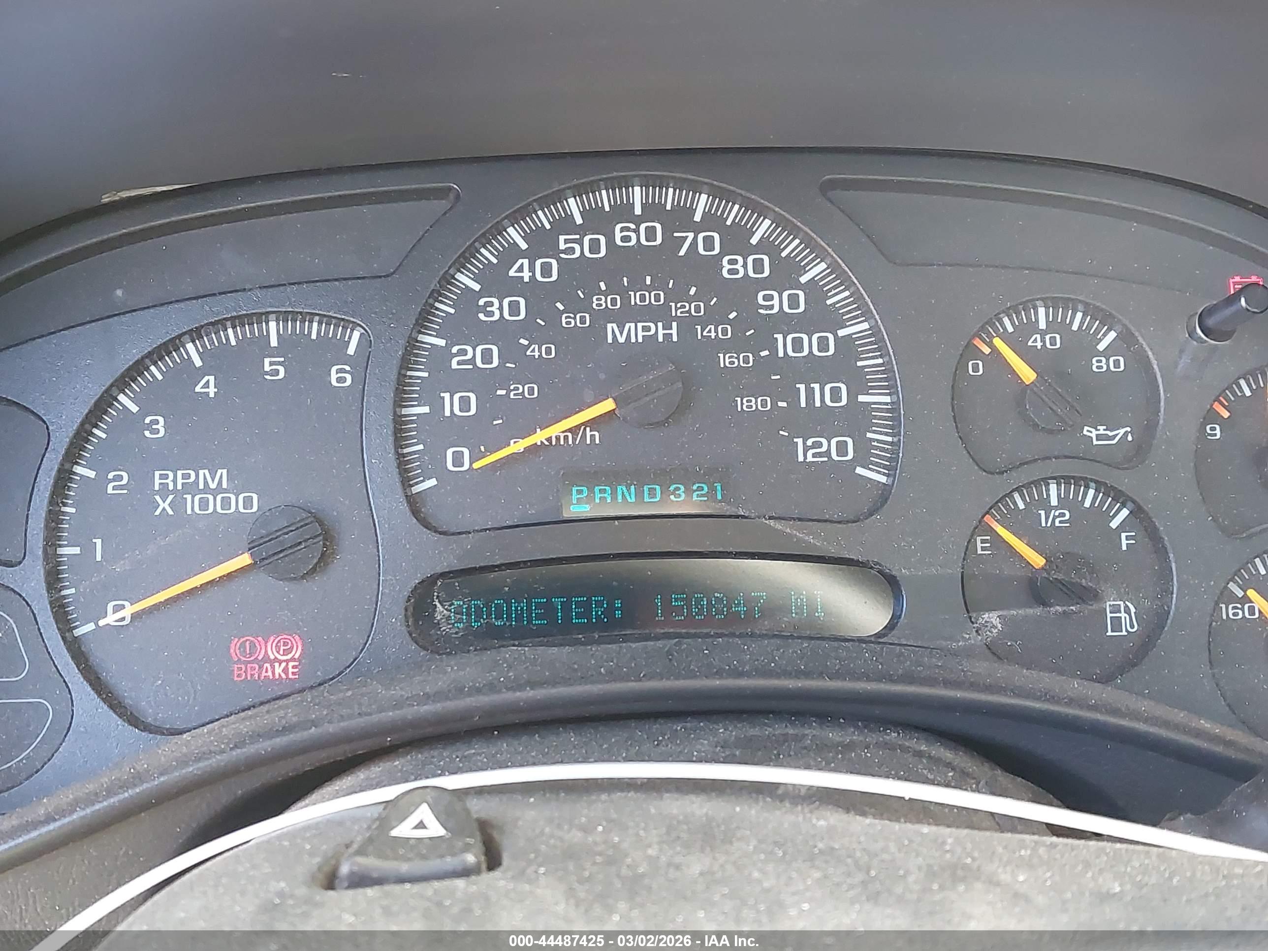 CHEVROLET SILVERADO image 7