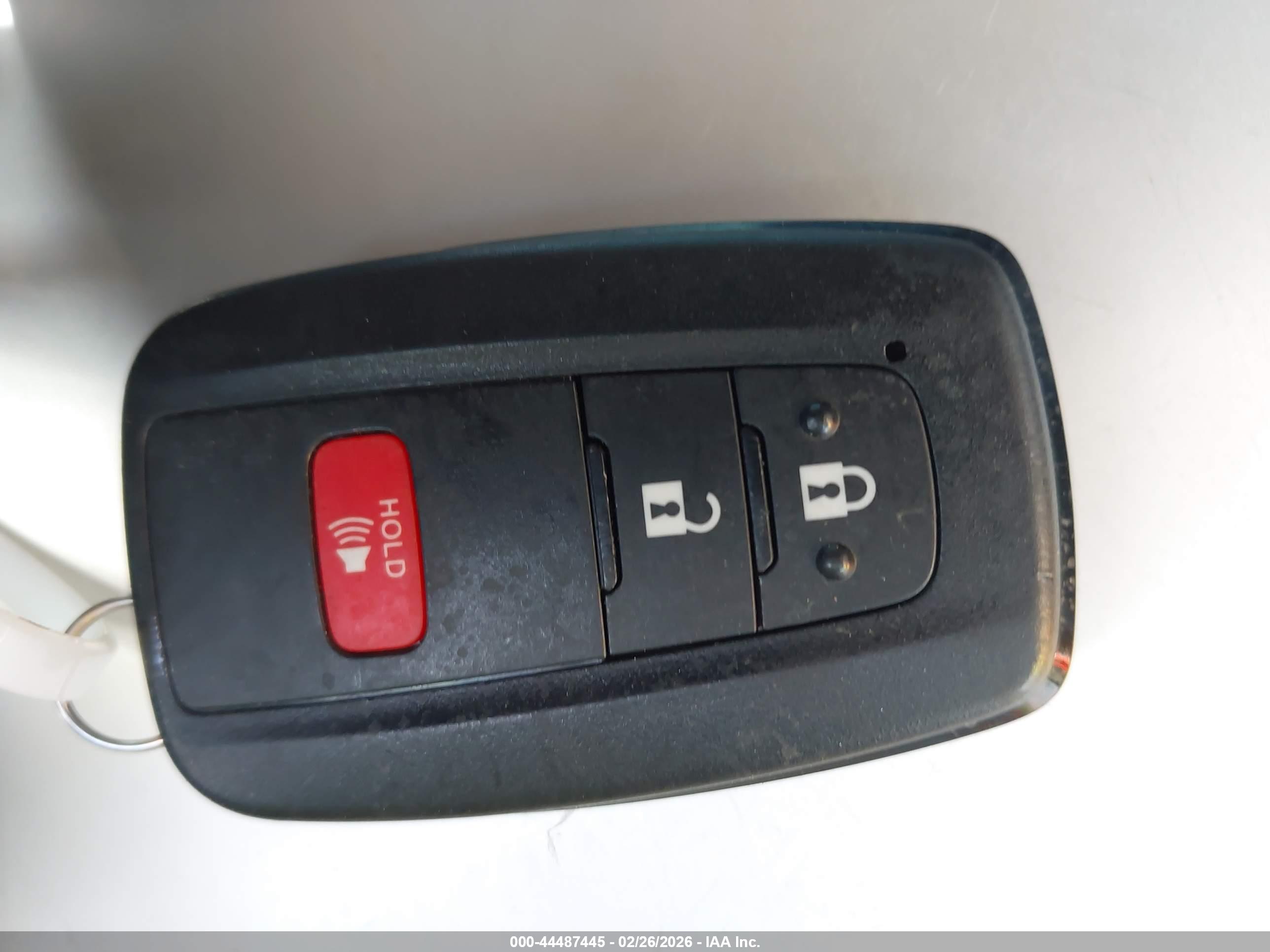 TOYOTA 4RUNNER image 11